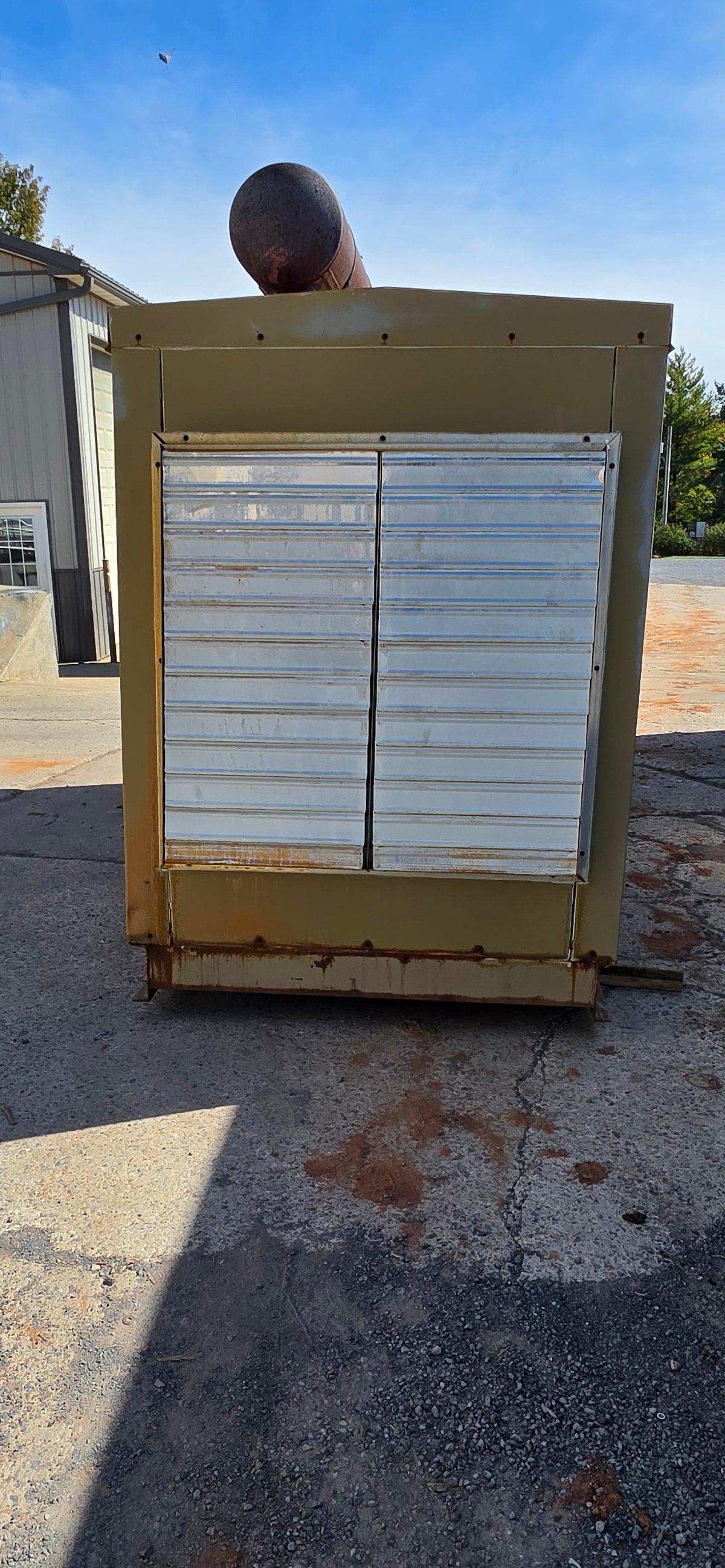 200KW Onan 855 Cummins Enclosed Nat Gas Generator '95 1088hrs