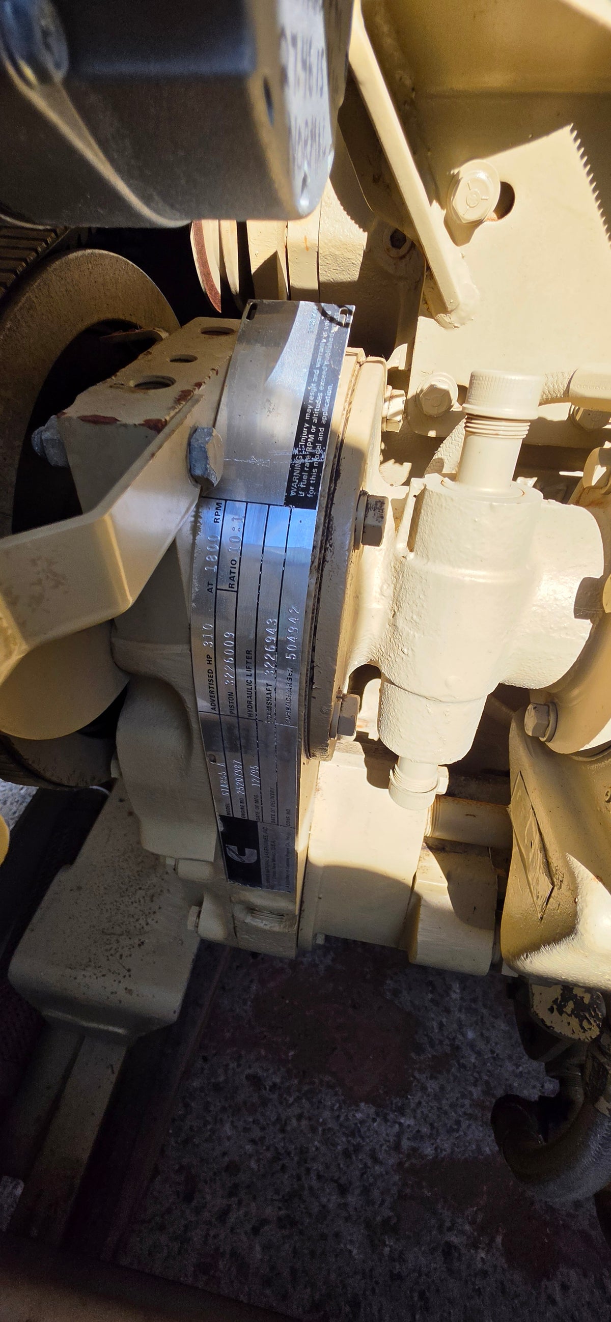 200KW Onan 855 Cummins Enclosed Nat Gas Generator '95 1088hrs