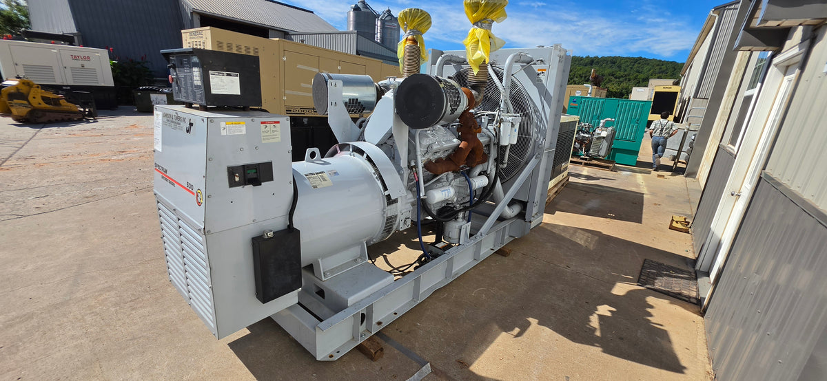 Spectrum 530kW Diesel Generator Detroit 12V2000 500DSE 480V Open Skid 540Hrs