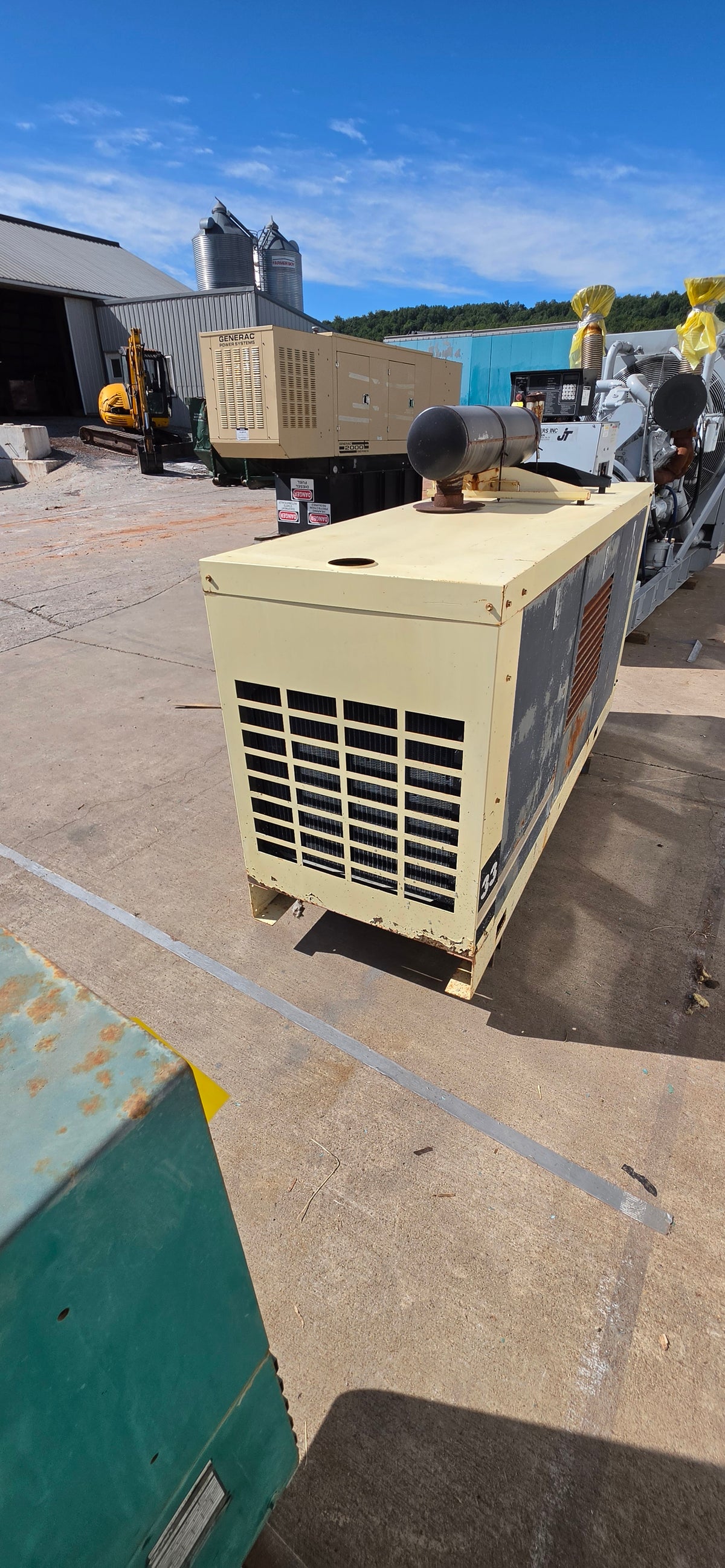 Kohler 33kW Natural Gas Generator Ford Industrial Engine 480V Enclosure 1993hrs Tested