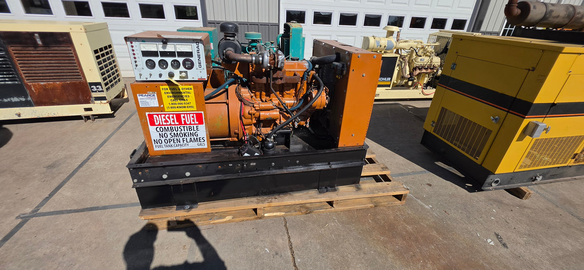 30KW Generac 3.0L Turbo Diesel Generator 120/240V 1Ph Sub Base Tank 553Hrs