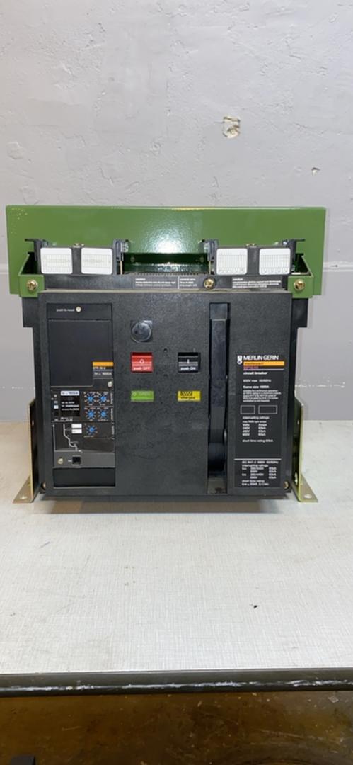 MERLIN GERIN Masterpact MP16 H1 1600A Circuit Breaker in cradle(S6LLST4842)