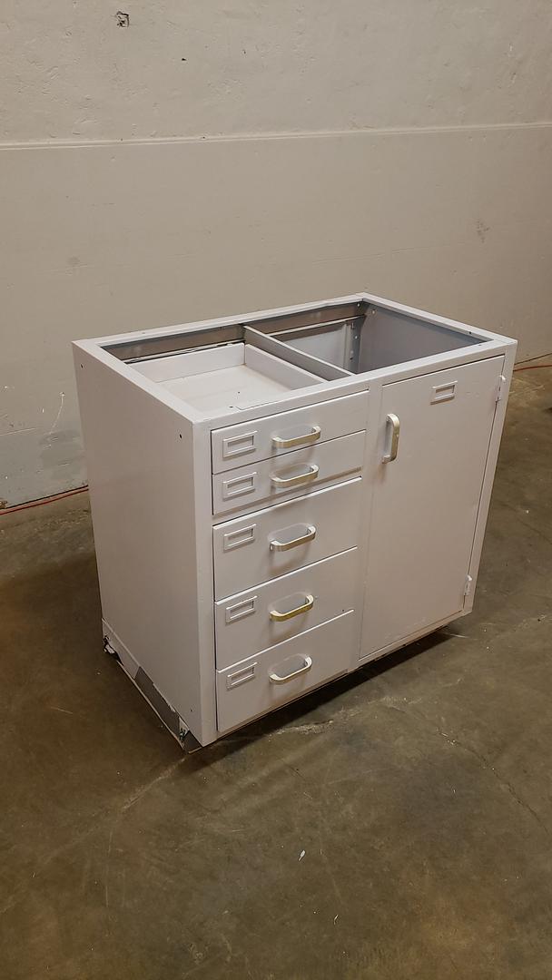 3' Duralab Casework 5 Drawers 1 Door(S6LLST11596)