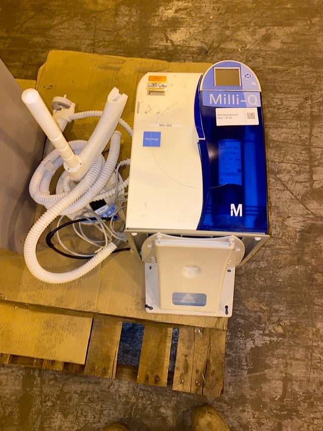 Milli-Q Advantage w/ Q-Pod Remote Dispenser Millipore(S6LLST1056)