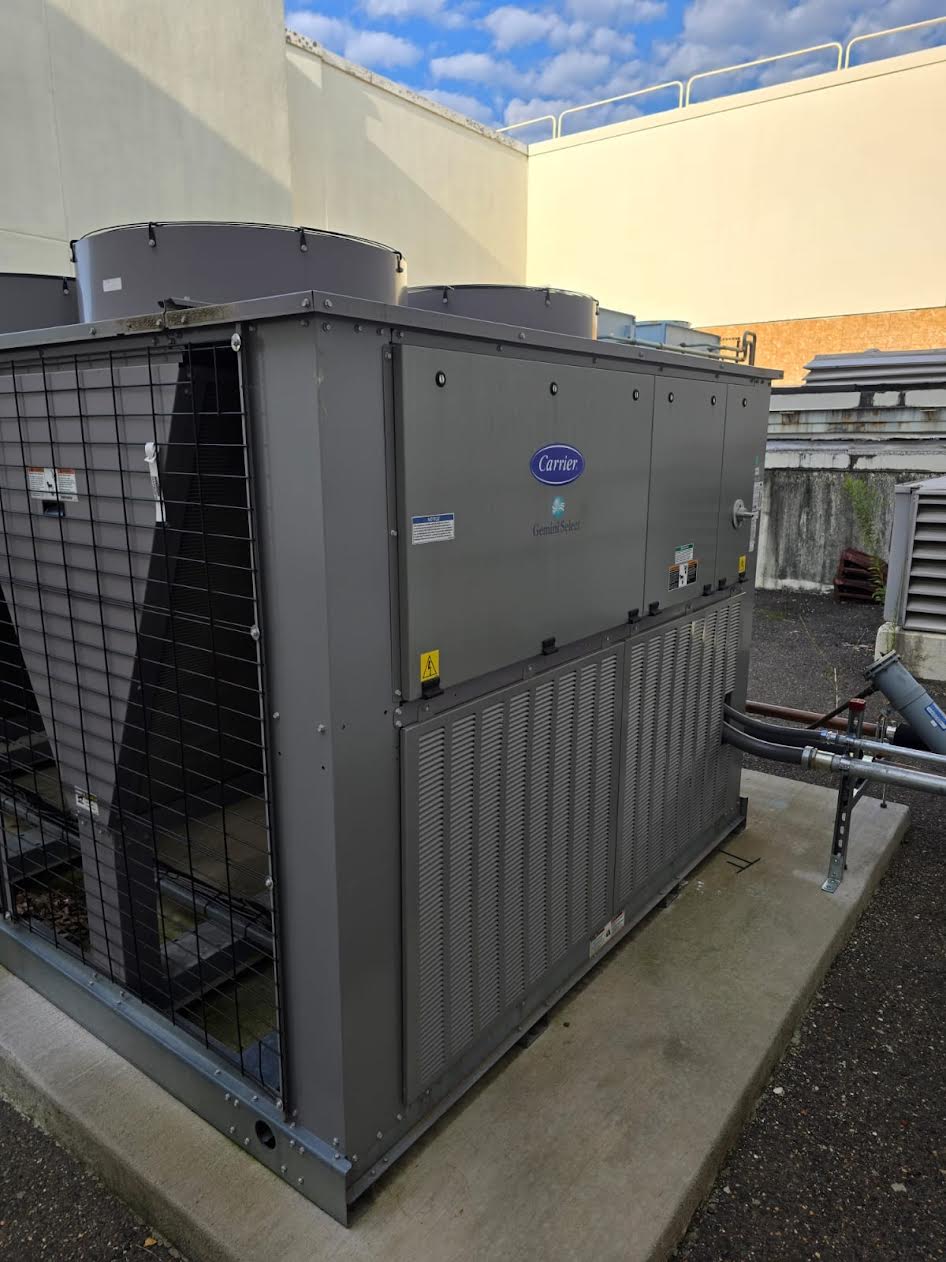 Carrier Gemini 38APD0906 460V Commercial Air-Cooled Condensing Unit