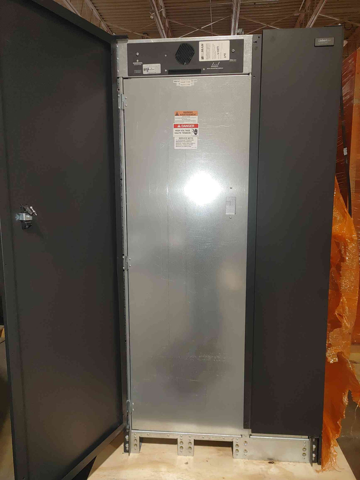 Liebert NX UPS Three Phase Power Cabinet Emerson 1003-80117CRE Vertiv Data Center