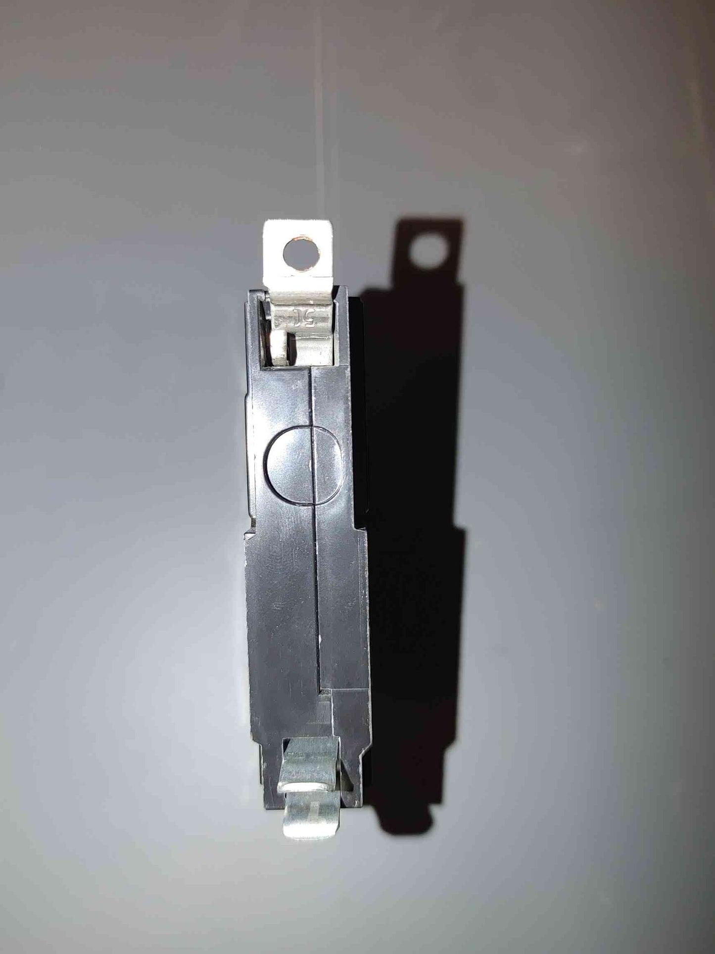 Square D QOB130VH 1 Pole 30 Amp 22kA 120/240V Bolt On Breaker QOB130