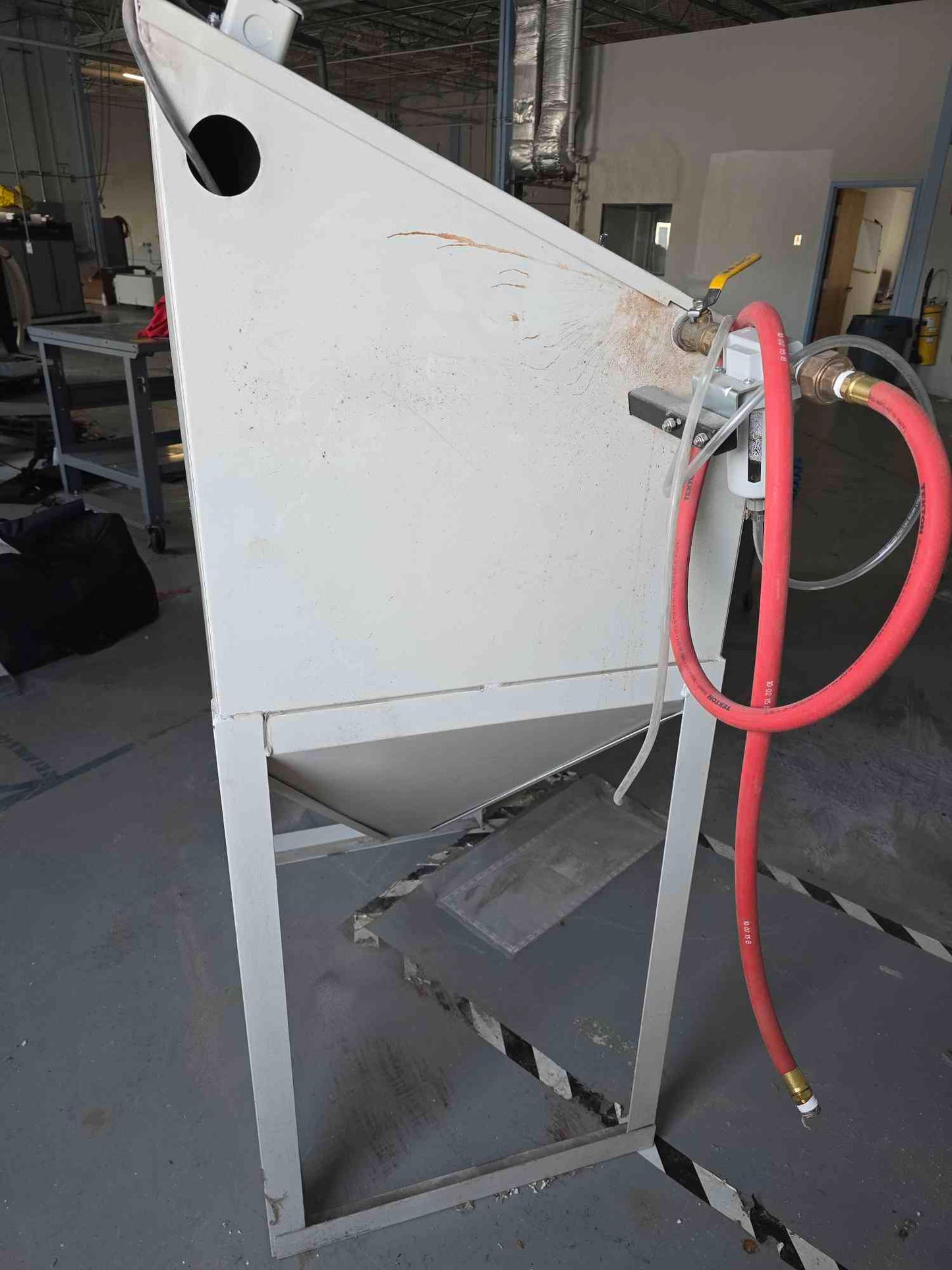 Cyclone Abrasive Blast Cabinet Model #3624 '12