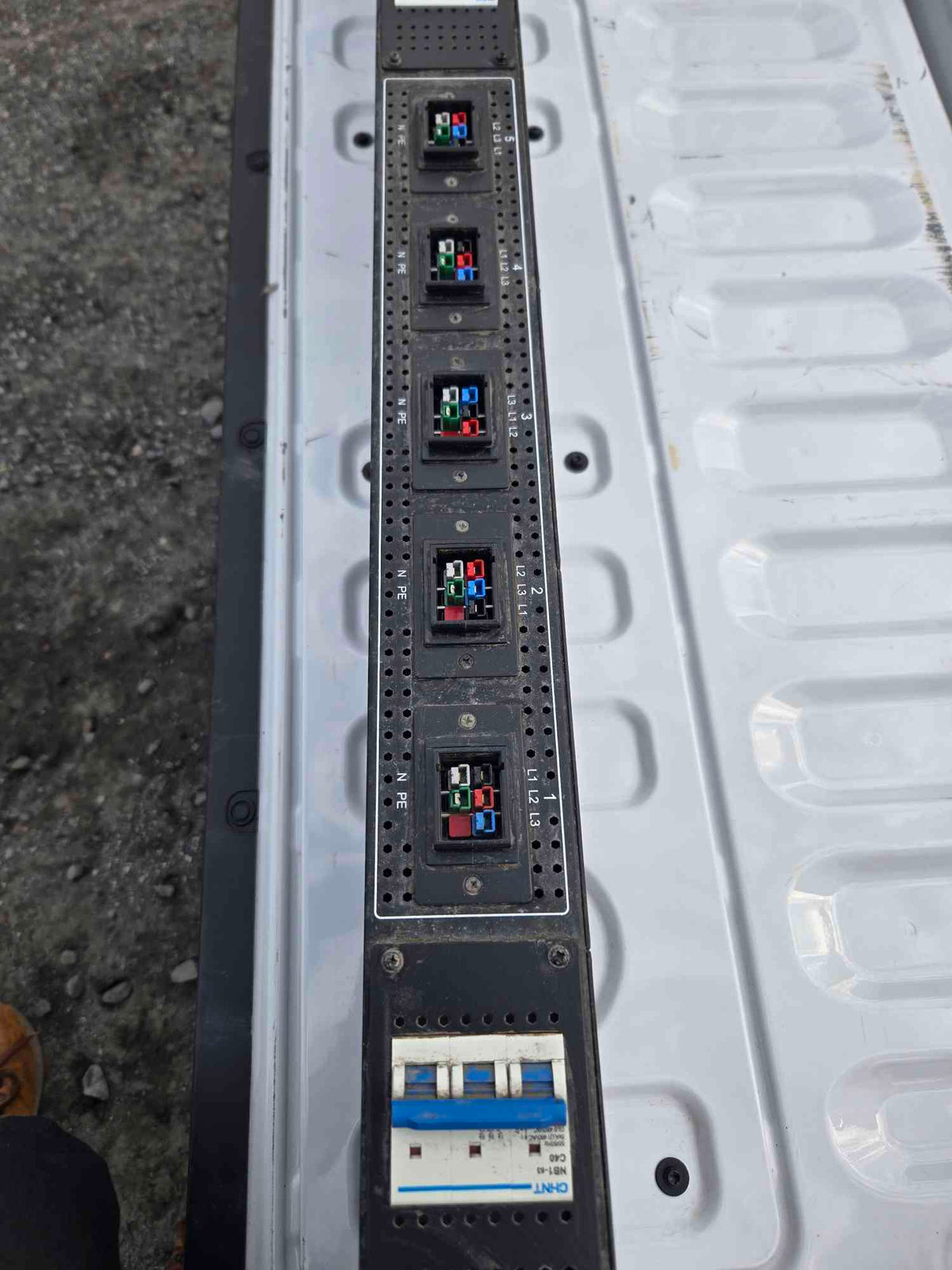 Bitfarms BITF-15O-415V-RPDU 83.1kW 480V 3-Phase 100A Smart PDU Crypto Miner Rack