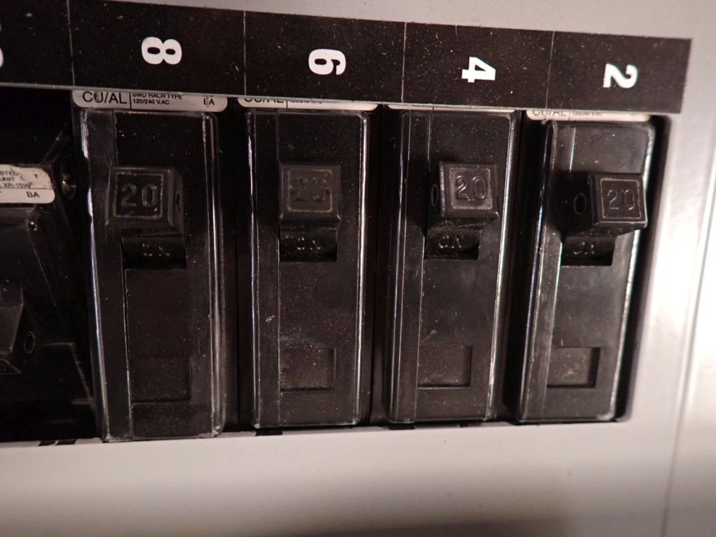 100A Cutler Hammer Pow-R-Line PRL3A Panelboard 208/120V 3PH w/ Circuit Breakers