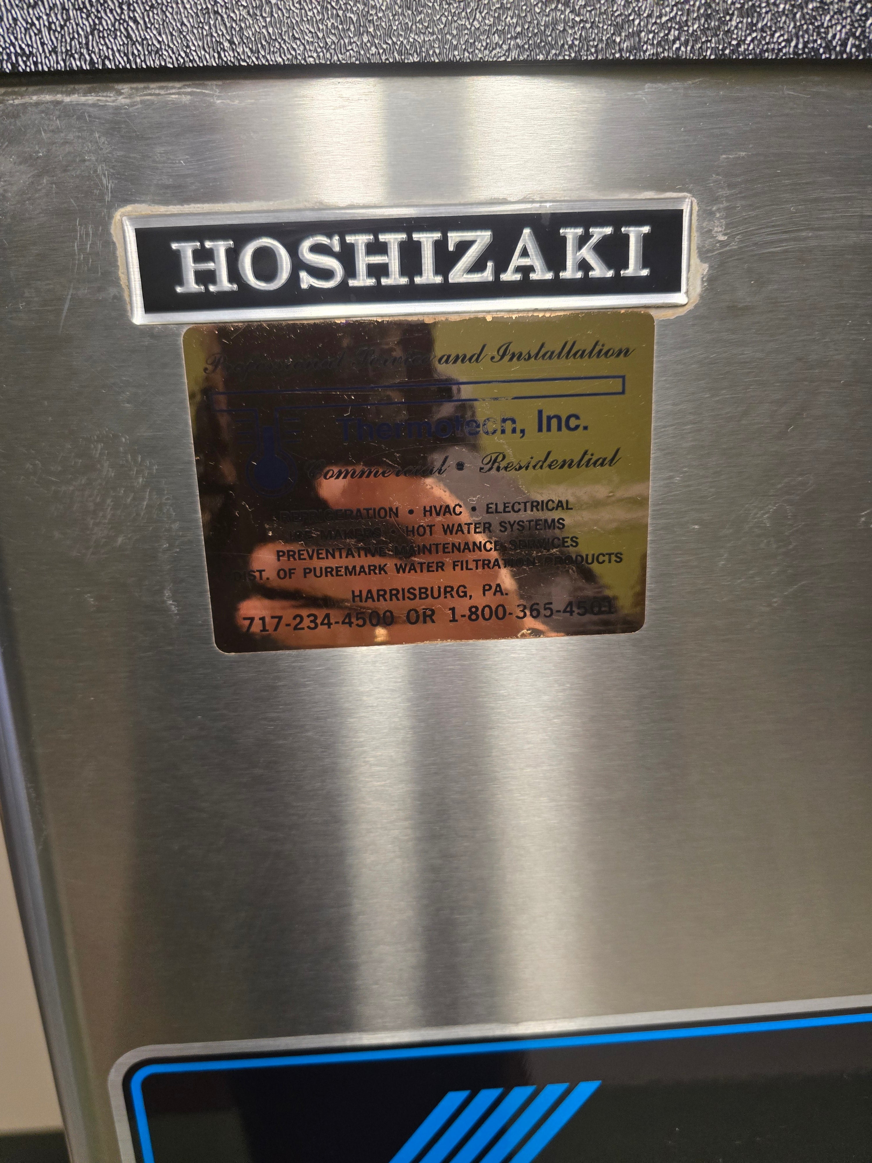 Hoshizaki KML-600MWH Crescent Cube Ice Machine with DM-180A Ice
