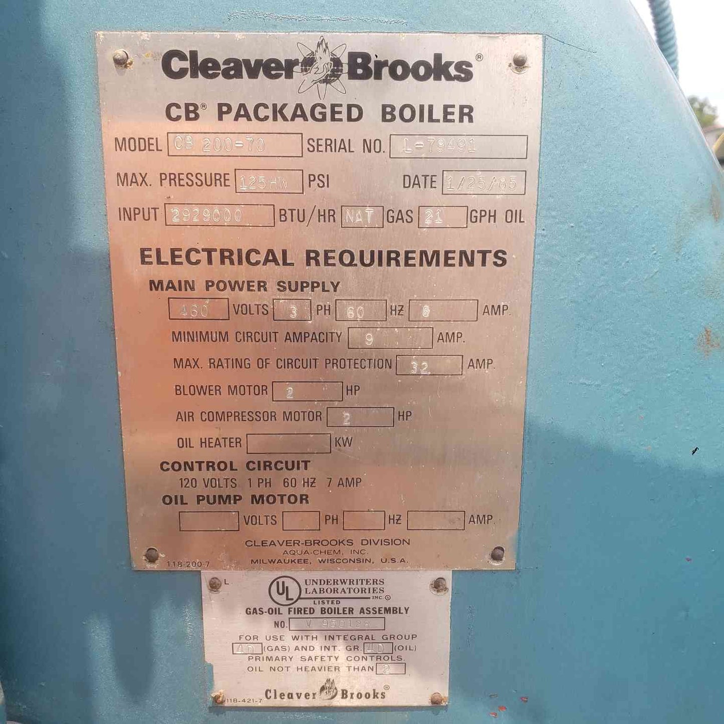 Cleaver Brooks CB200-70 70HP Packaged Boiler 125 PSI Dual Fuel Gas Oil