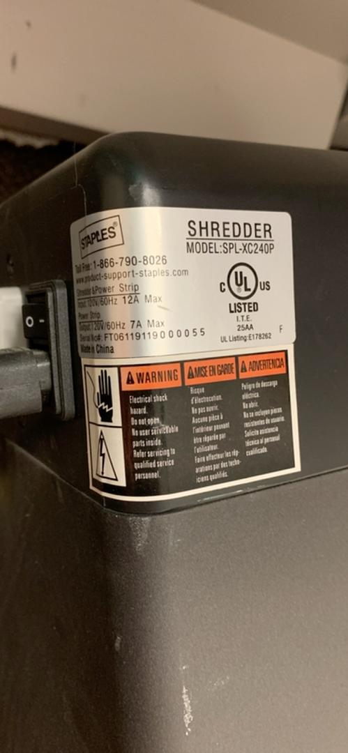 Staples Paper Shredder SPL-XC240P(S6LLST2702)