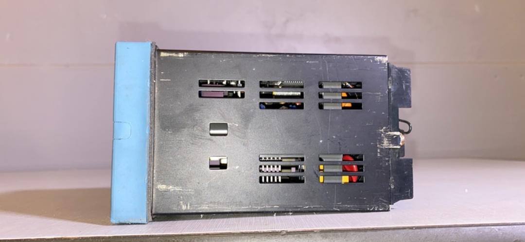 UDC 3000 ECLIPSE-DUNGS Monitor DC30EK-E(S6LLST4290)