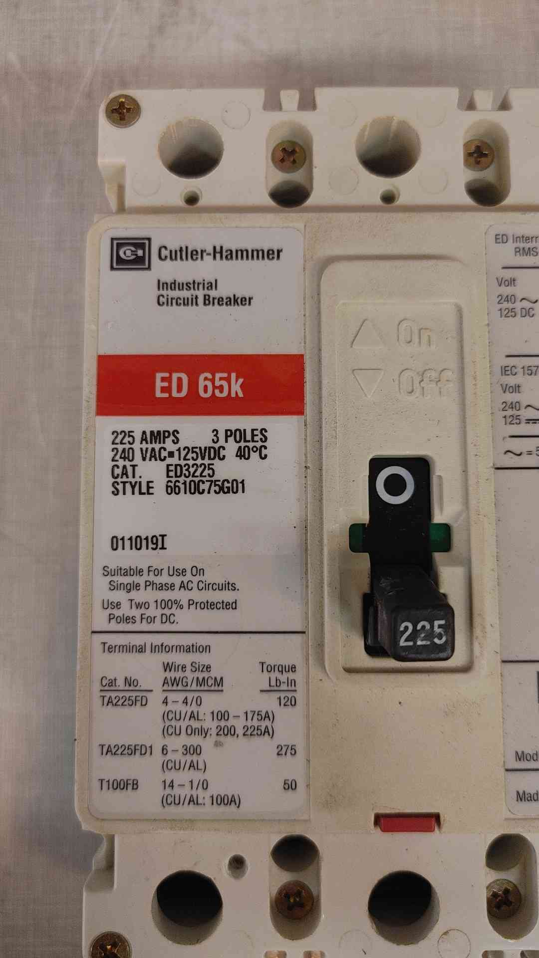 ED3225 Cutler Hammer ED 65k 225A (2631AA)(2631AA)