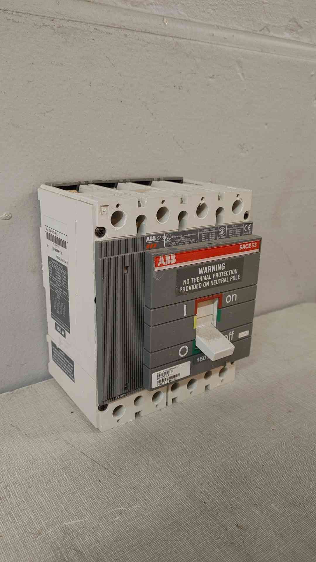 ABB Sace S3 150A 4 Pole Circuit Breaker 600VAC 600VDC 0M-2503(104744)