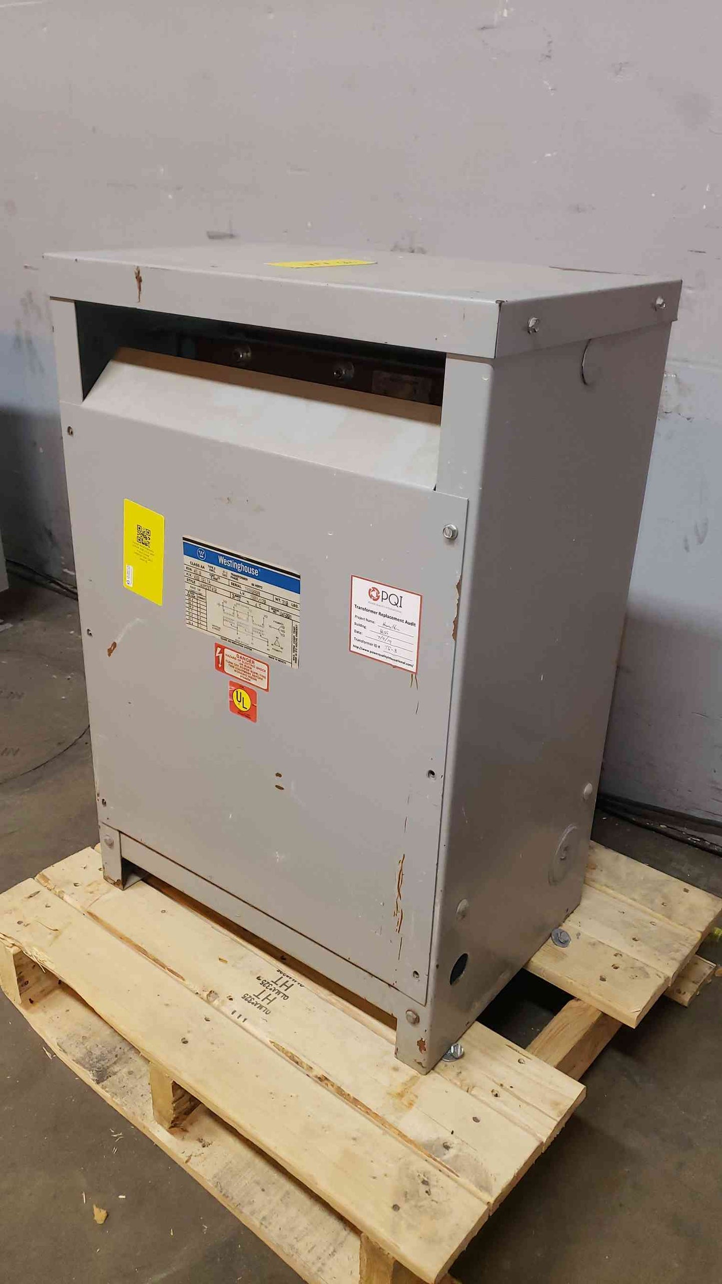 Westinghouse 45KVA 480v x 208Y/120 3PH Transformer U48M28T45K (SKU: 106919)