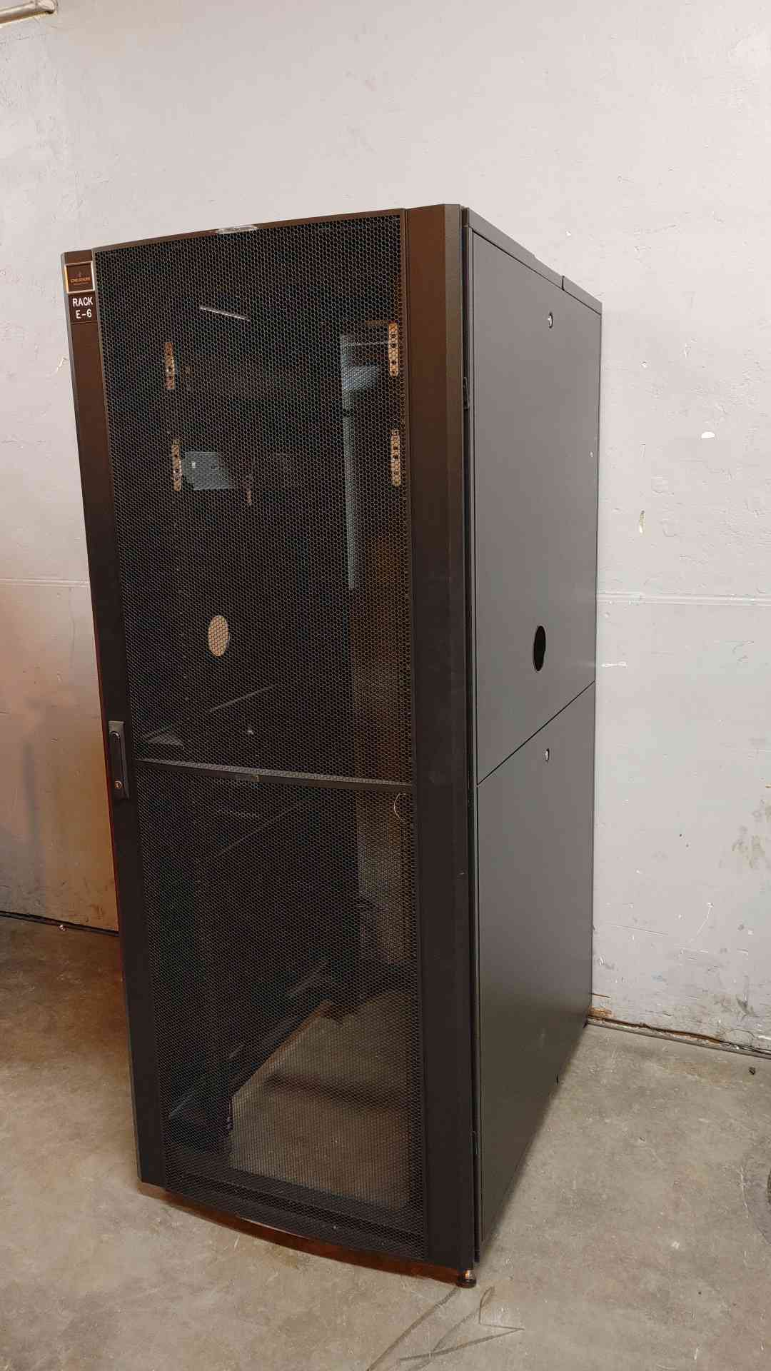 Emerson Fully Enclosed Rolling Server Rack F2811
