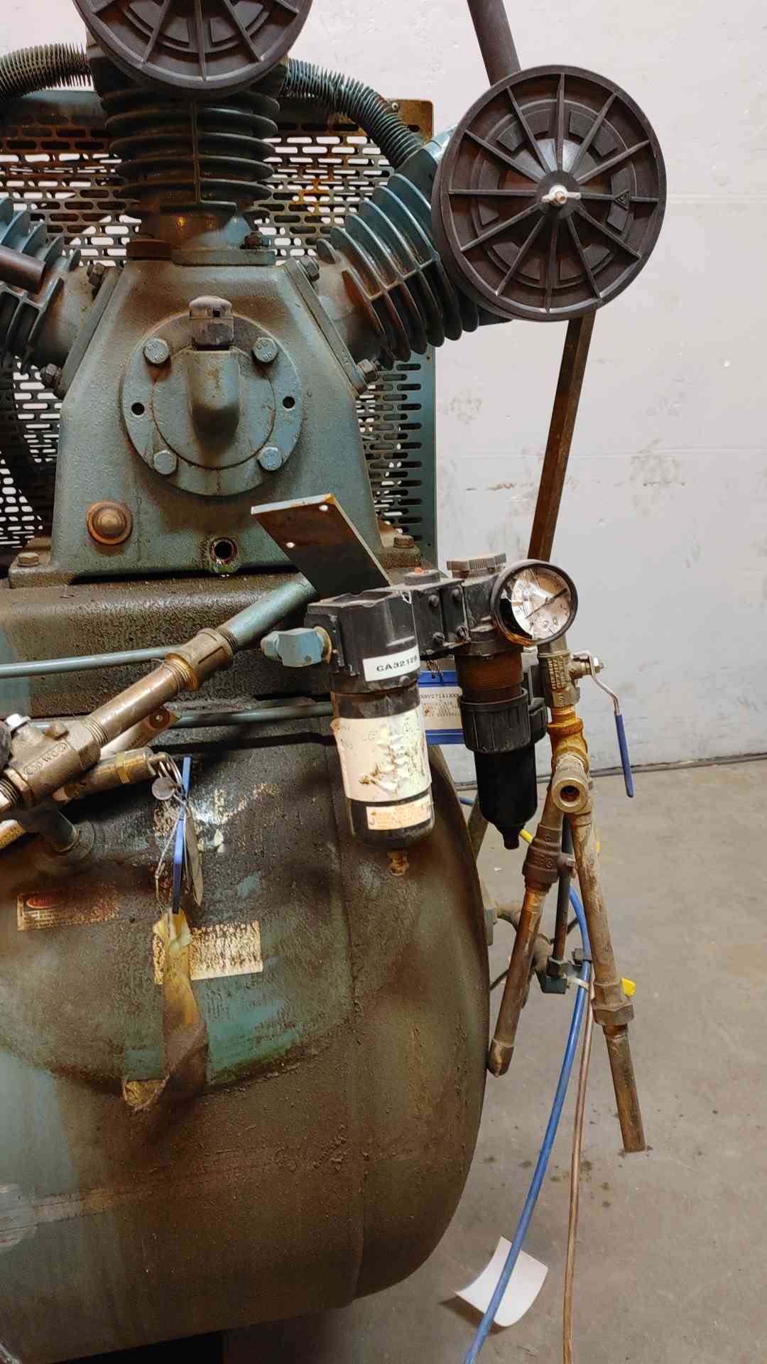 Curtis Compressor & Air Dryer 120Gal 150PSI 12DN9ED
