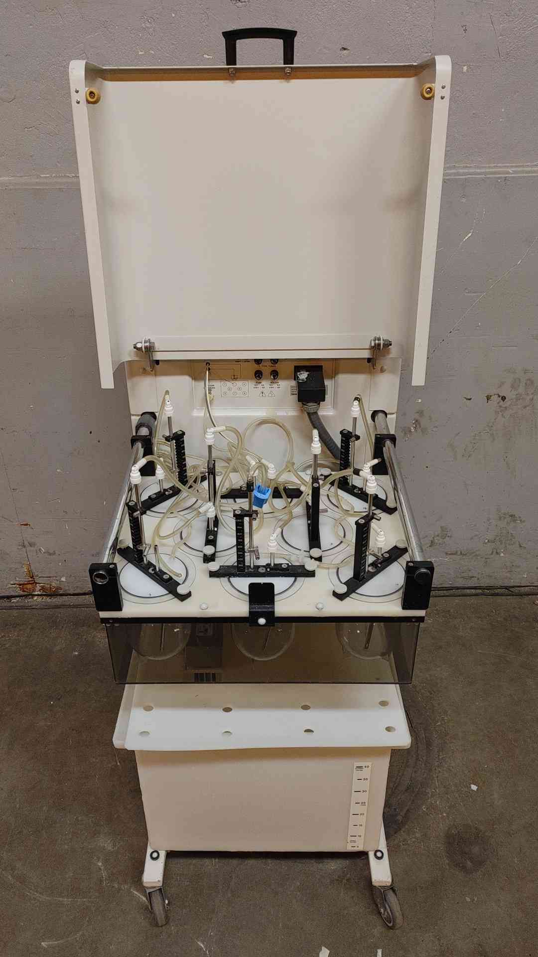 Hanson Research Media-Mate Plus 25-710-101 Automatic Dissolution System