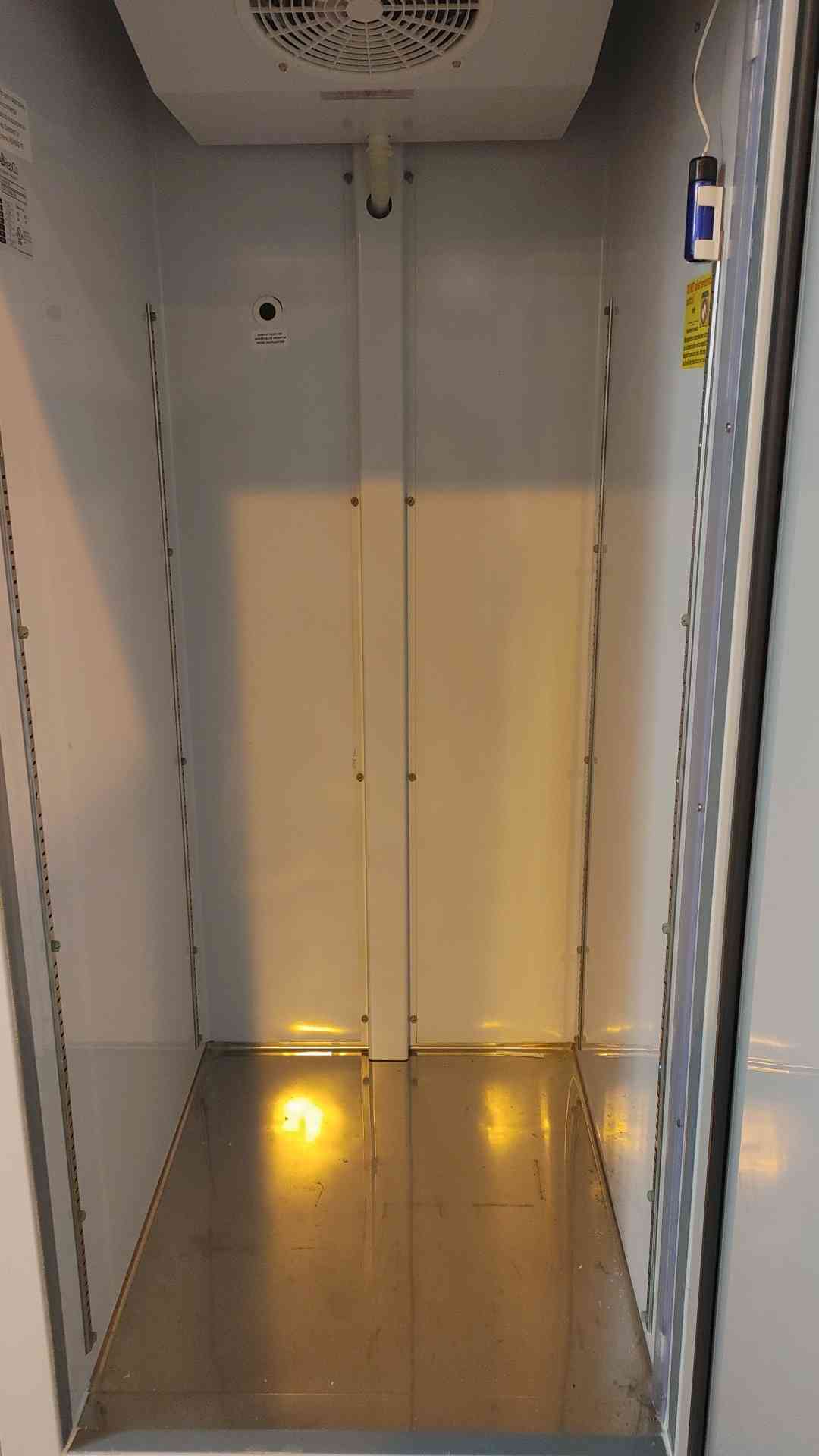 LabRepCo Refrigerator Ultra Elite 115V 6A 1PH 5/12HP R134A LHE-25-SD (108395)