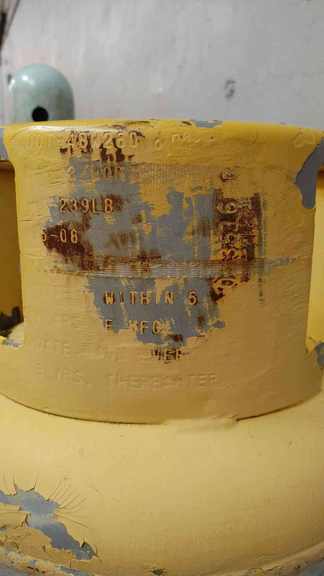 Yellow Storage Tank (108493)