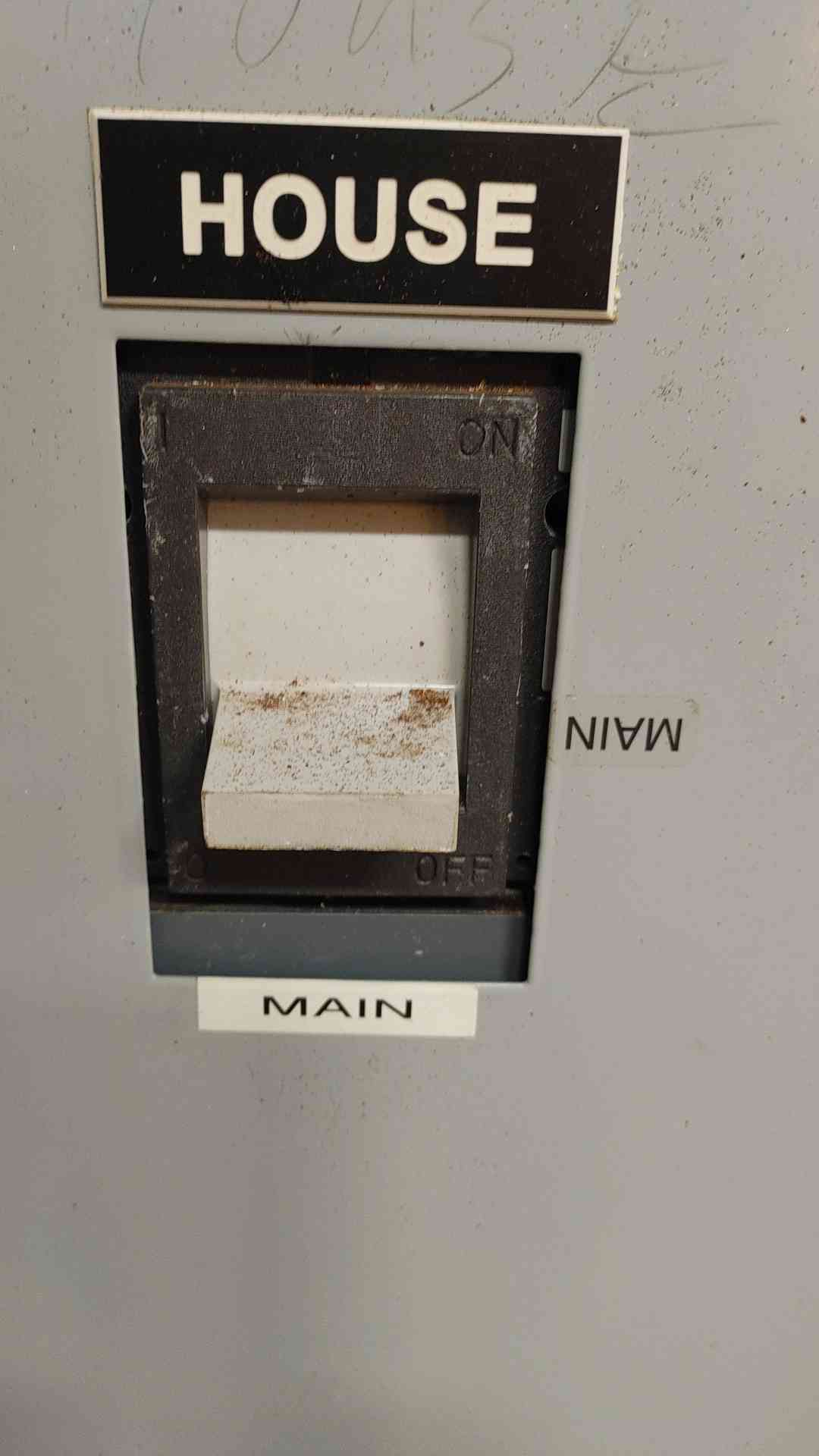 GE AQF3424CBX A-Series Panelboard 400A Main 208Y/120V 3Ph 42 Ckt loaded Breakers