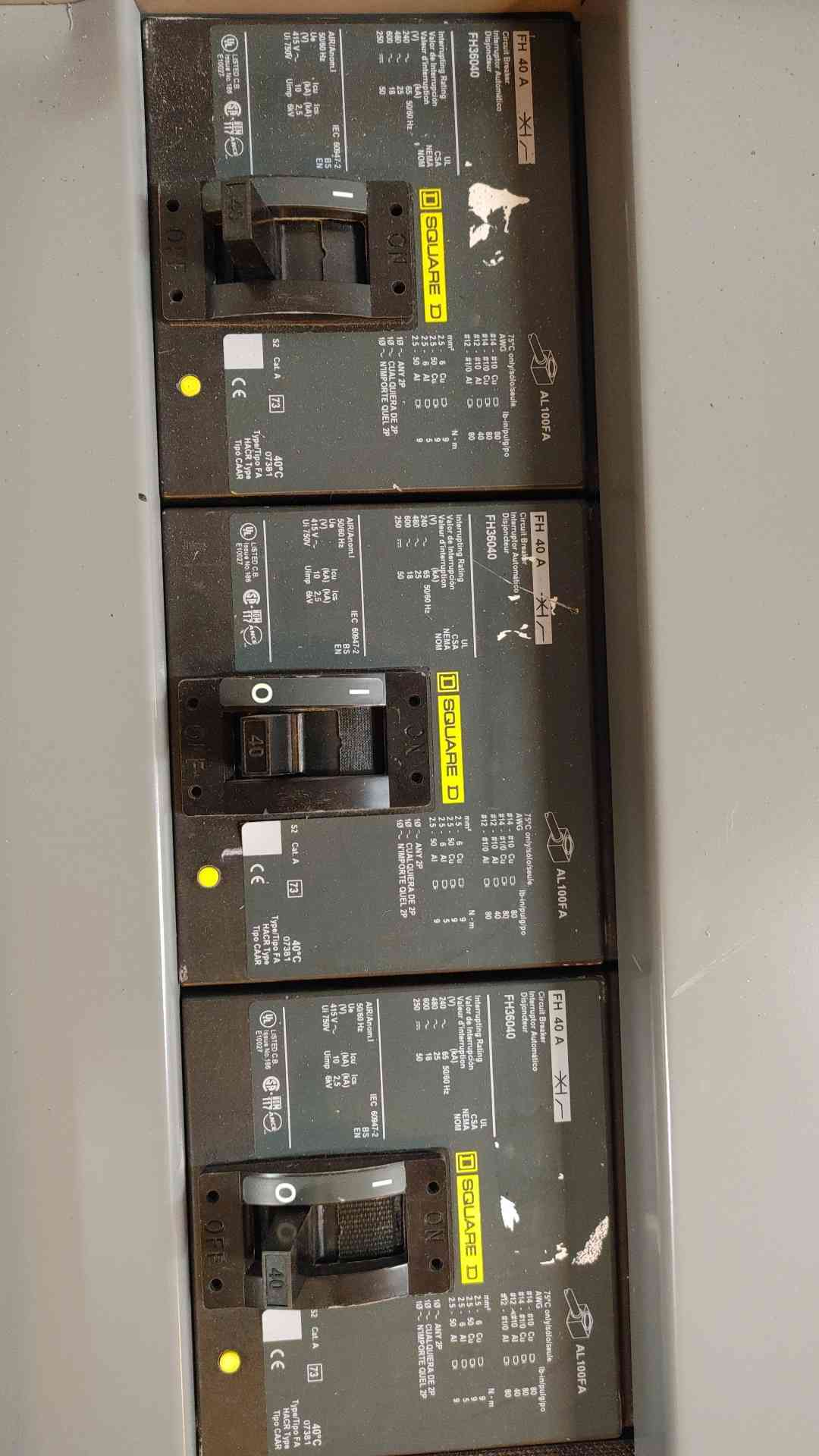 I-Line Square D Panelboard 12241127970010001 700A Main Breaker 208/120 VAC 3 Phase 4 Wire (108865)