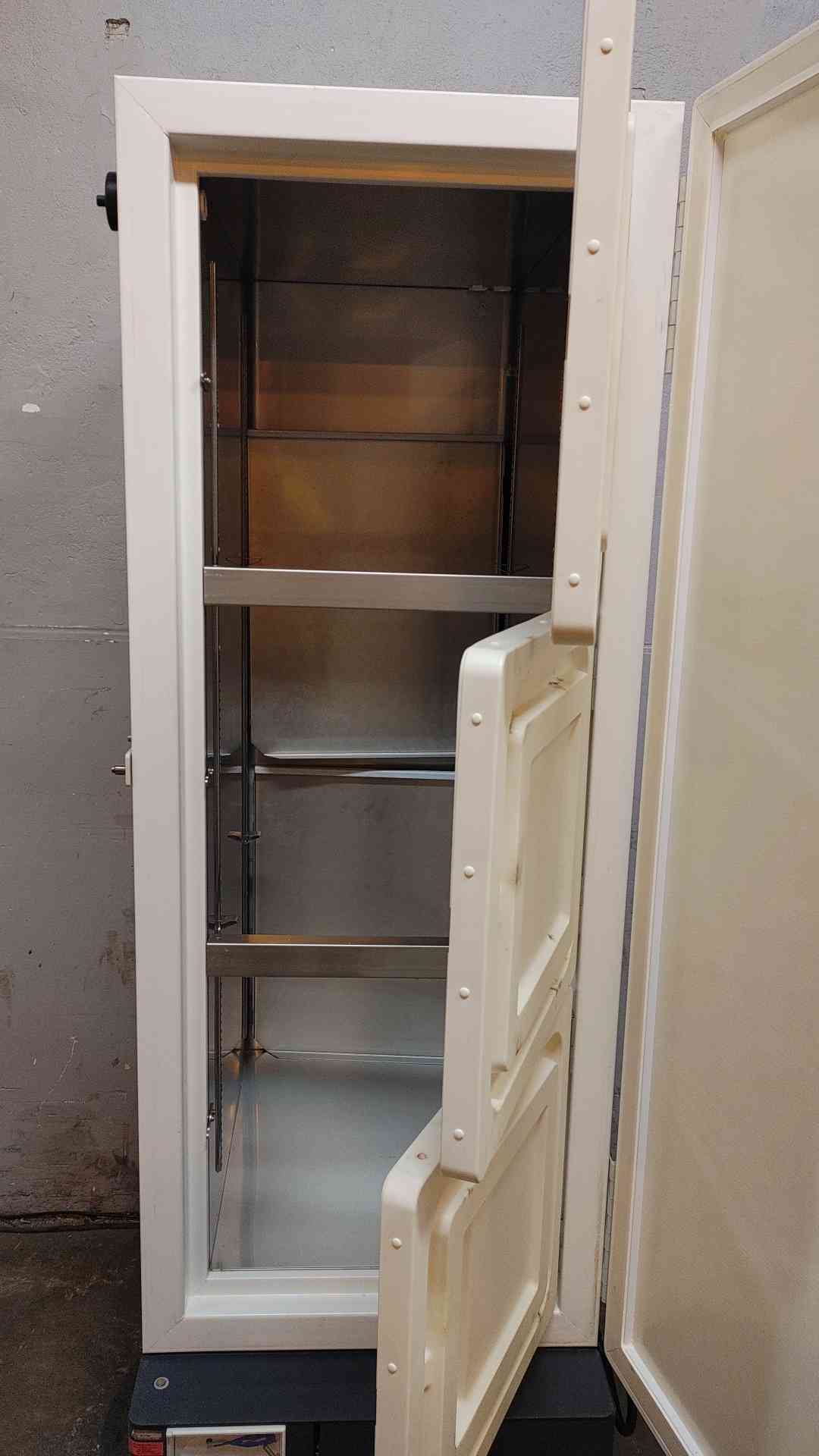 New Brunswick Scientific -72.5C Ultra Low Temperature Freezer (108953)