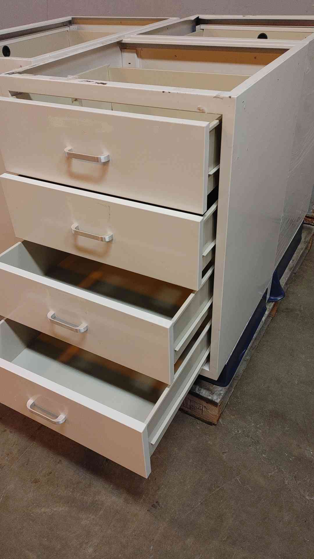 2' Duralab Casework Drawers Only (109169)