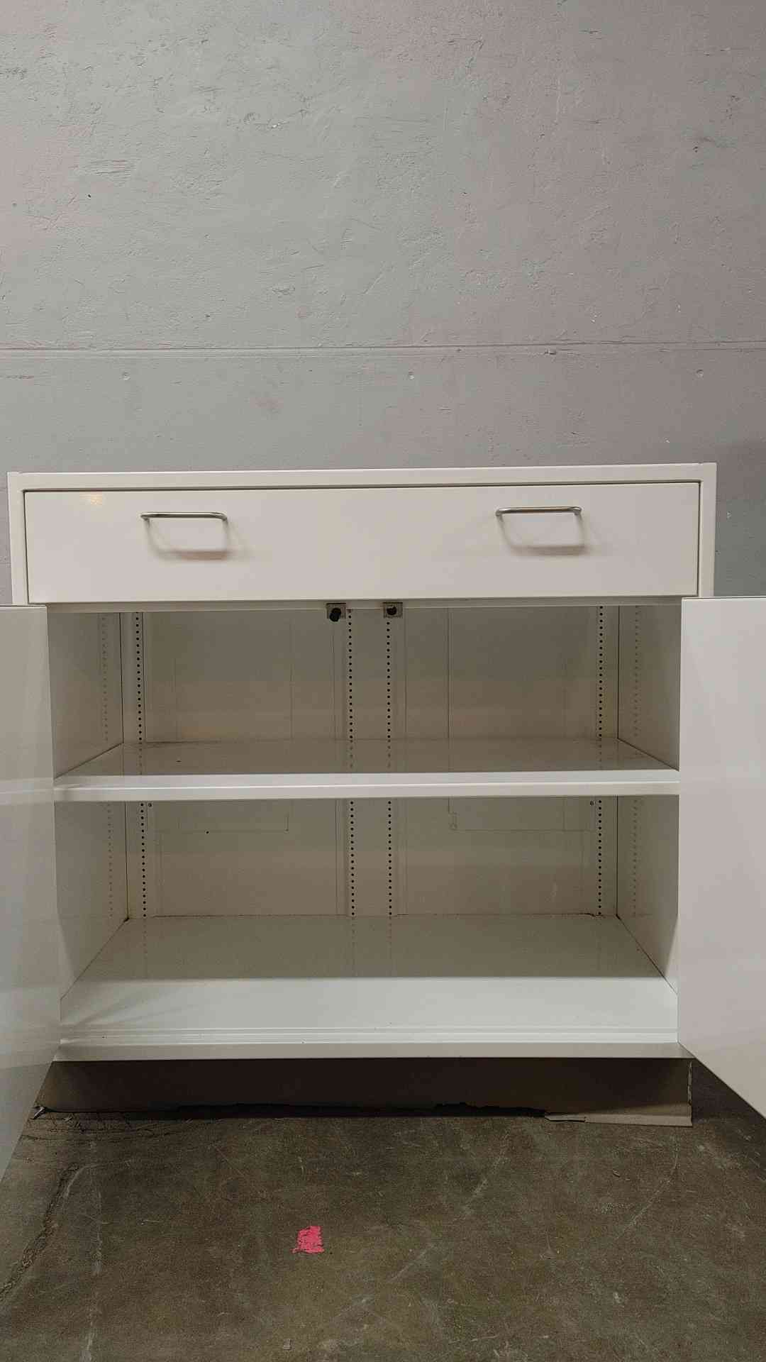 3' Jamestown Mixed Casework (109223)