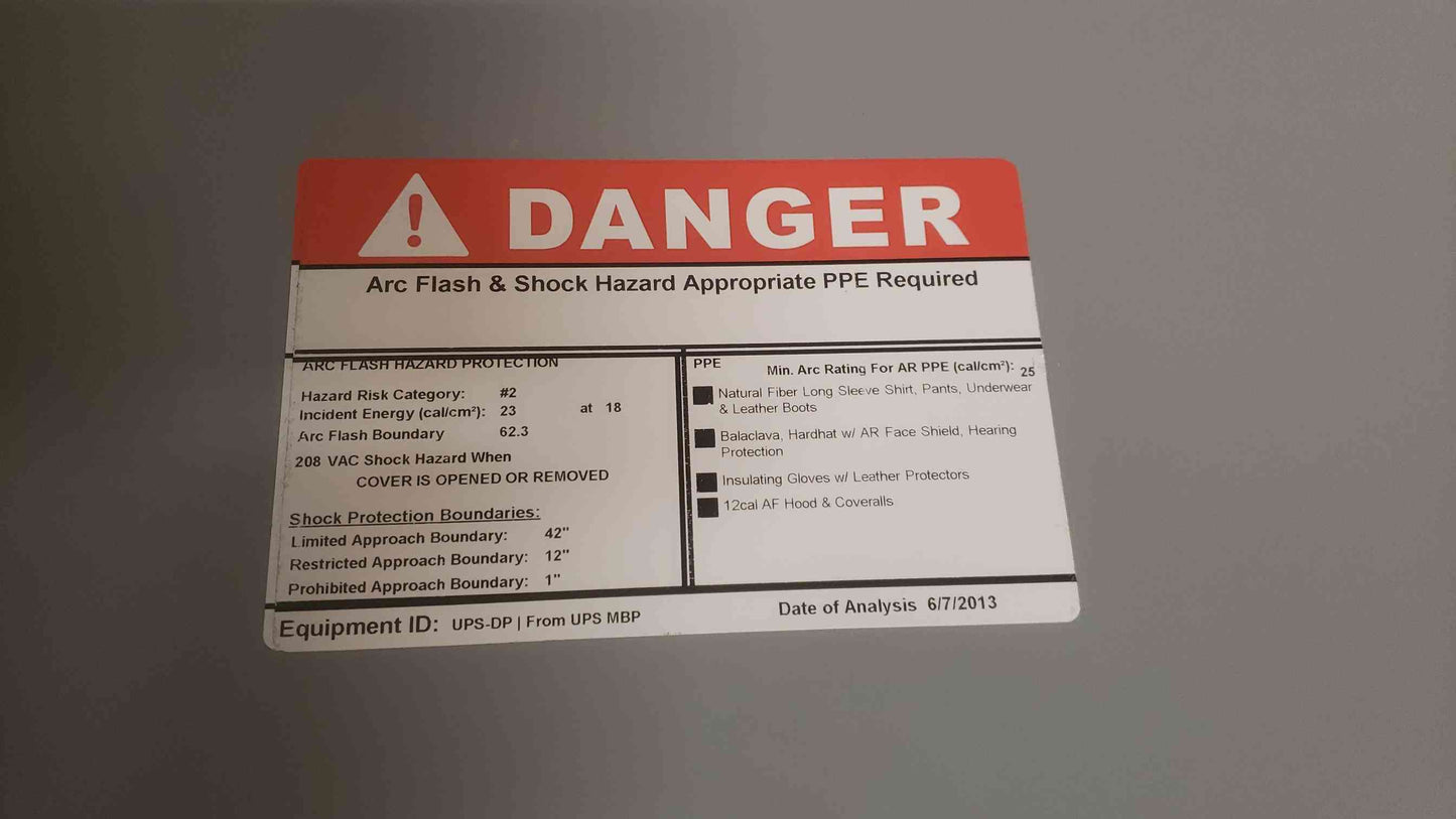GE Spectra Series 1200A 3PH 4W 208Y/120VAC Panelboard 7 Breaker (SKU: 109563)