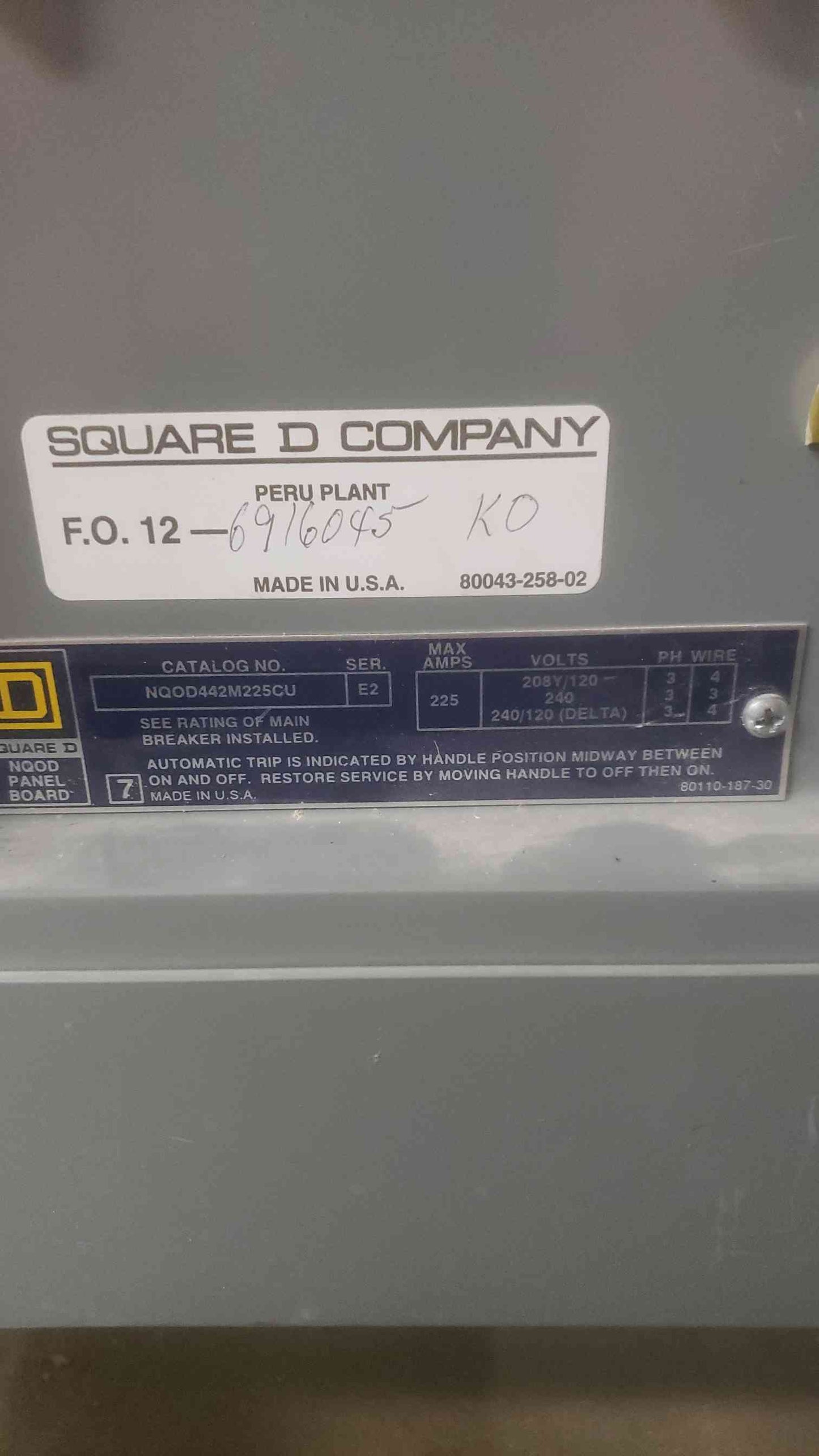 SQUARE D 225A 120/240V 3PH 4W PANELBOARD NQOD with Main (SKU: 110625)