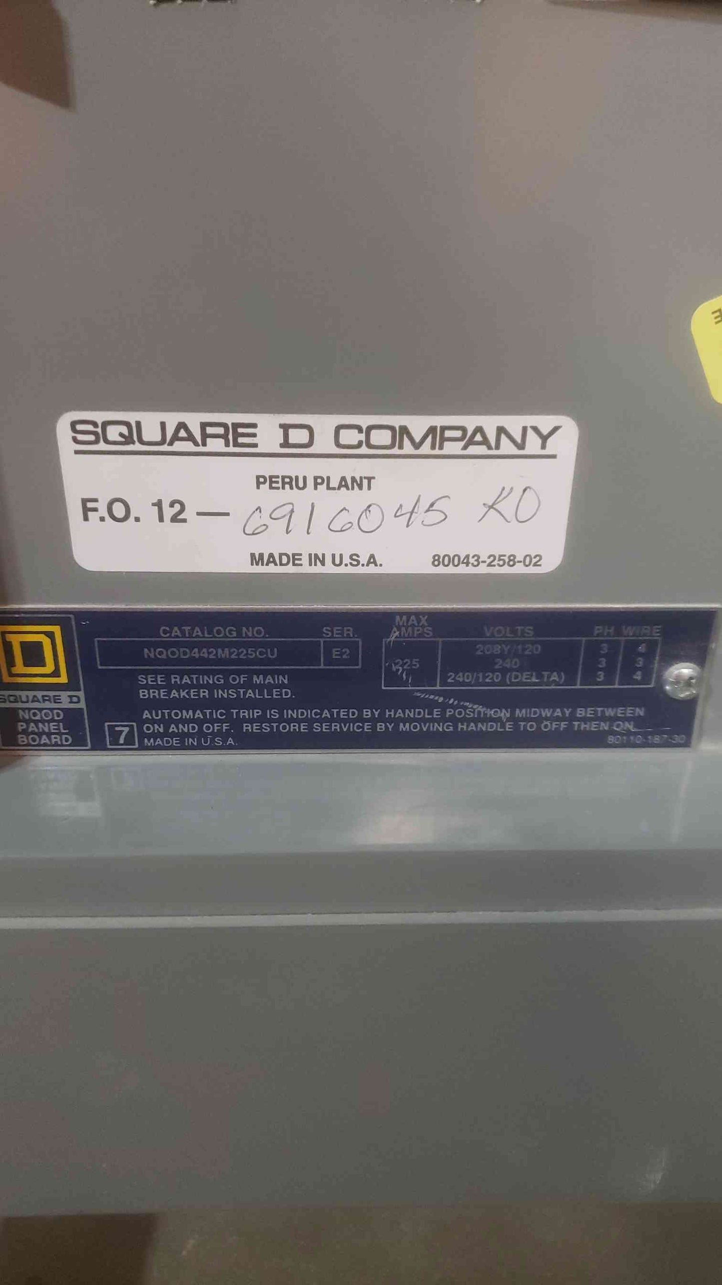 SQUARE D 225A 120/240V 3PH 4W PANELBOARD NQOD w/ Main (SKU: 110626)