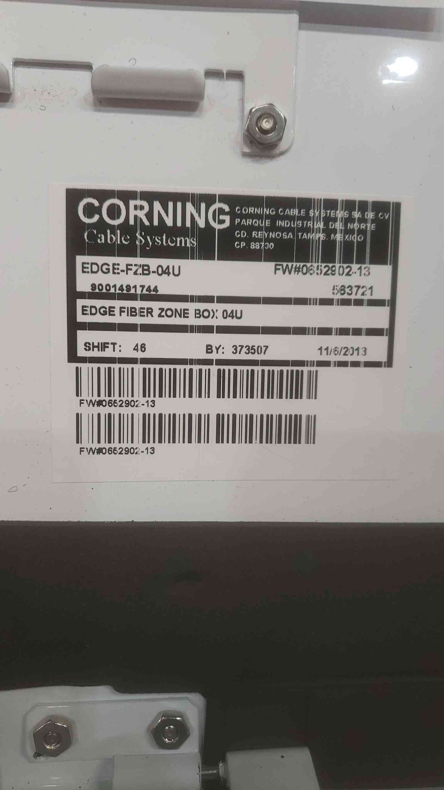 Corning Edge Fiber Zone Box EDGE-FBZ-04U (SKU: 110624)