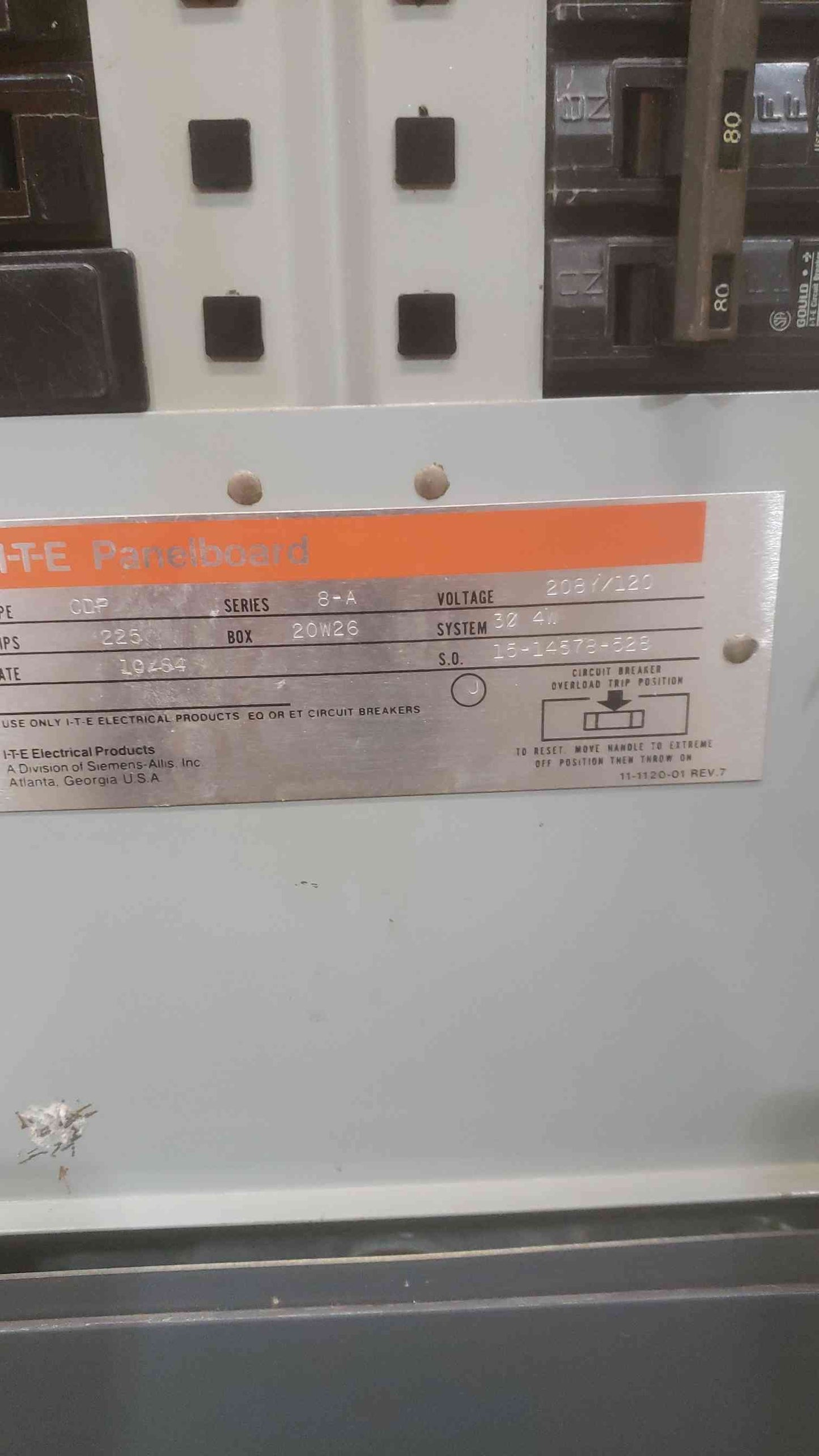 I-T-E 225A 208Y/120V 3PH 4W Panelboard(SKU: 110661)