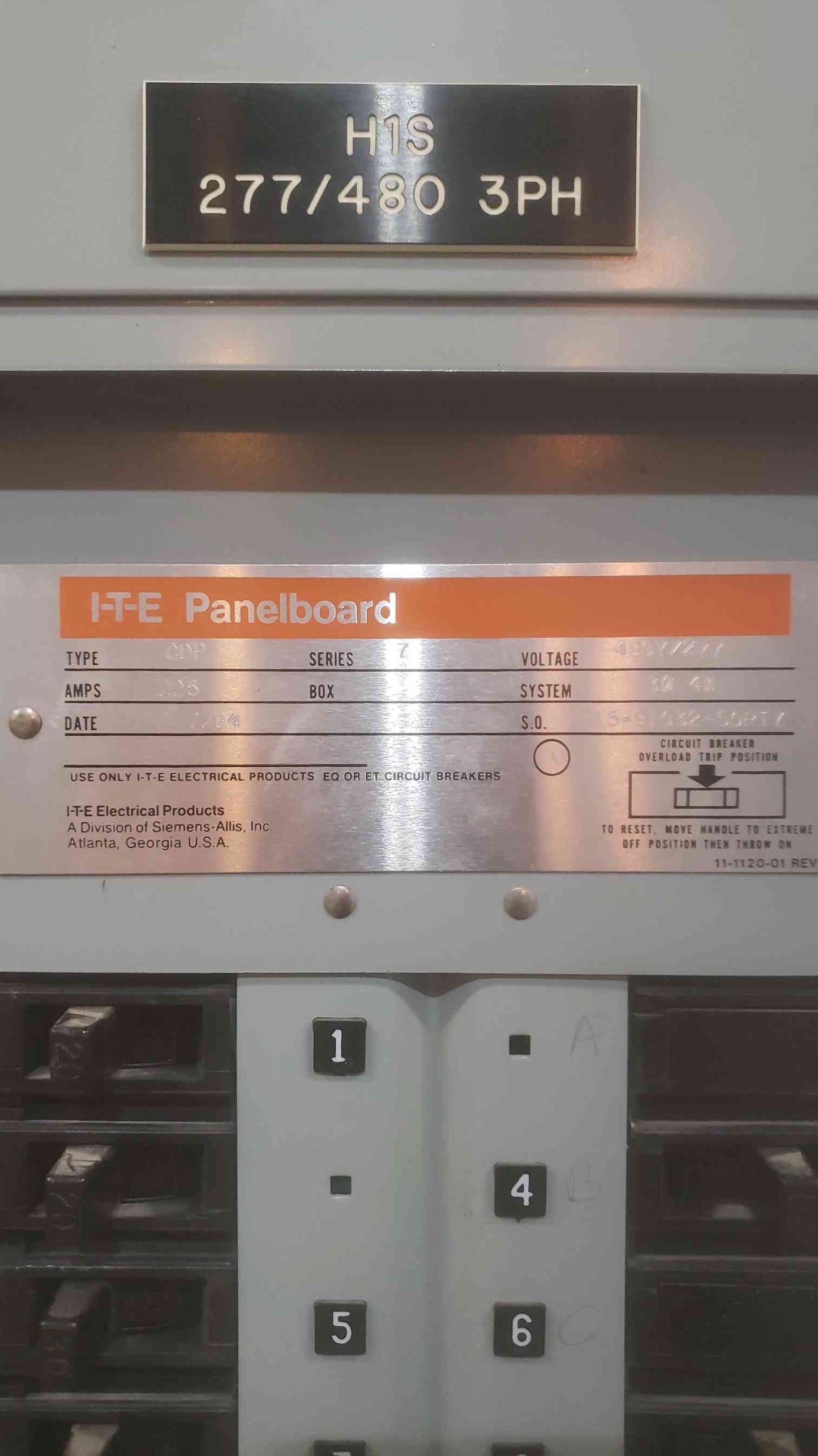 I-T-E 225A 480Y/277V 3PH 4W Panelboard(SKU: 110675)