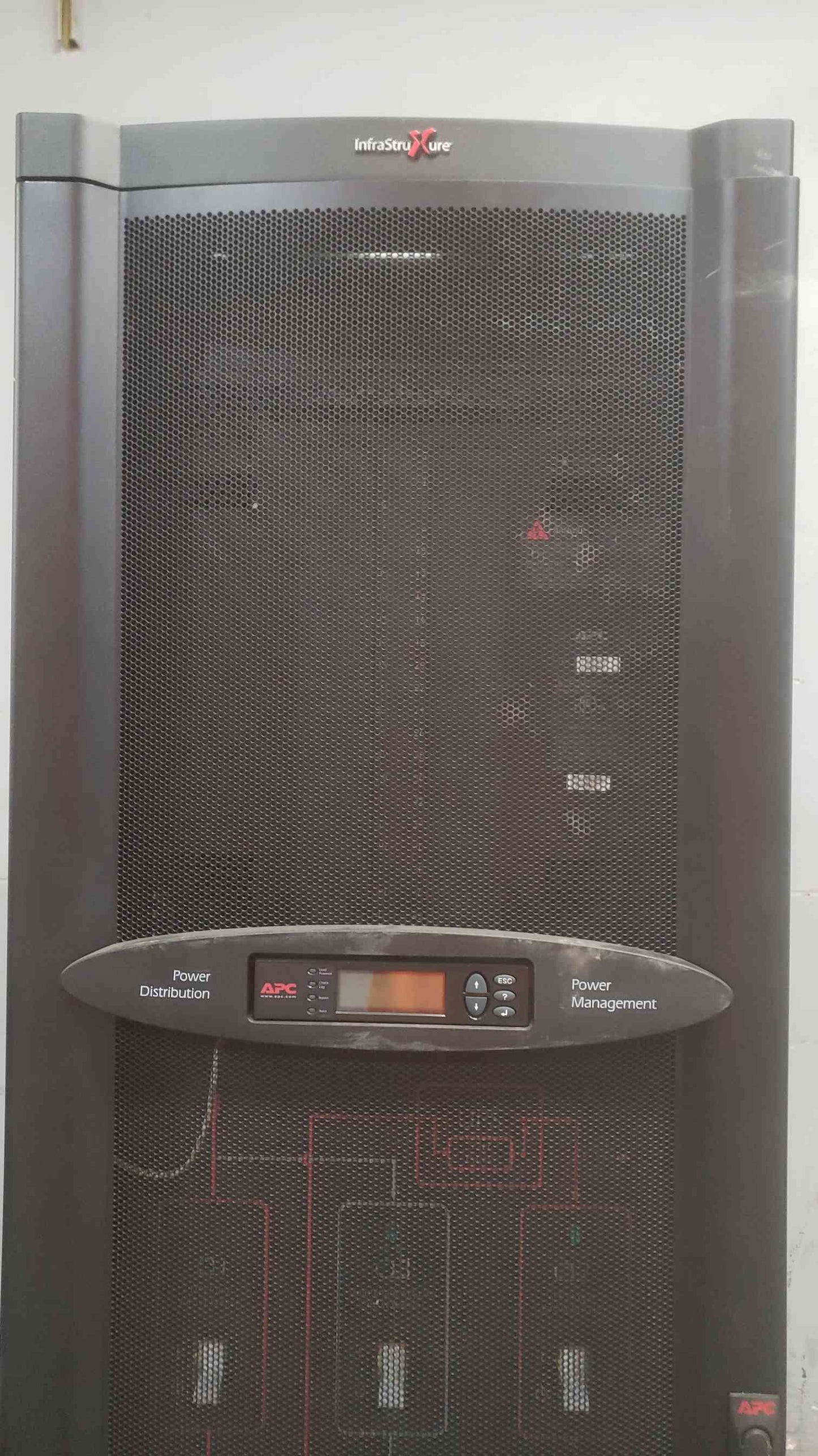 APC Symmetra PX 40KVA PDU MBP 277/480V 3W+G 80A 60Hz PD40G6FK1-M