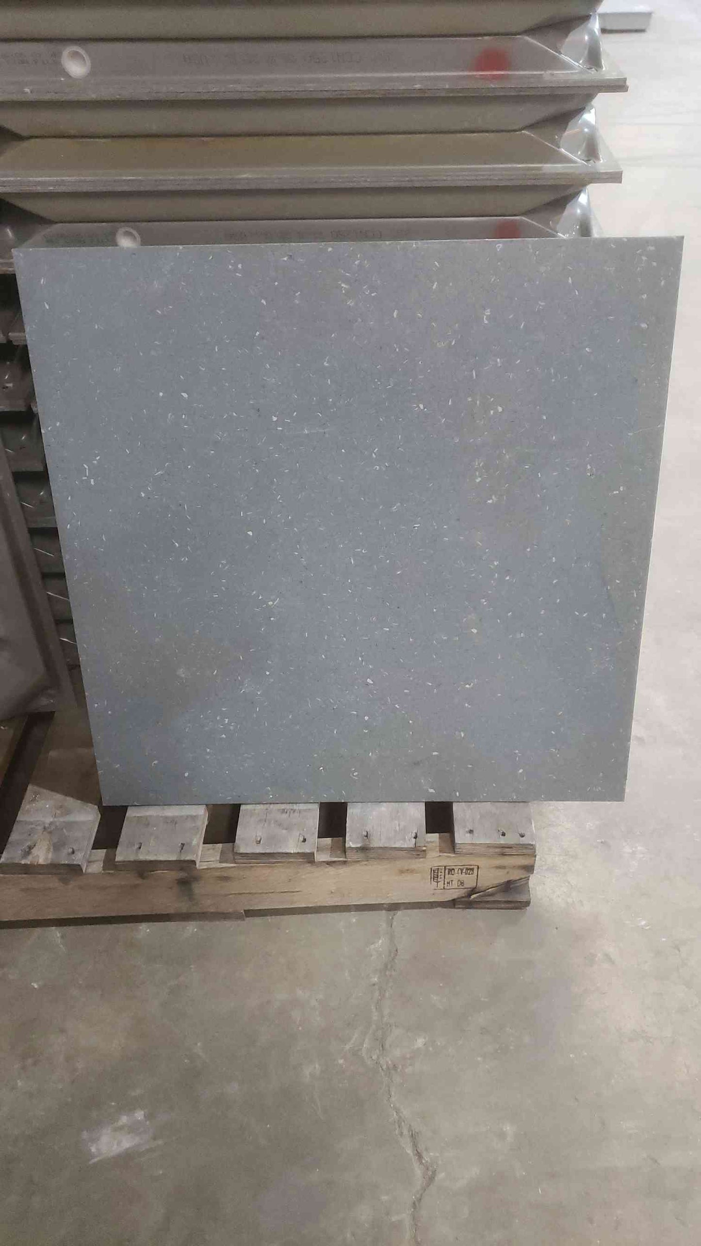 Raised Floor Tile CCN1250 24×24 (SKU: 111099)