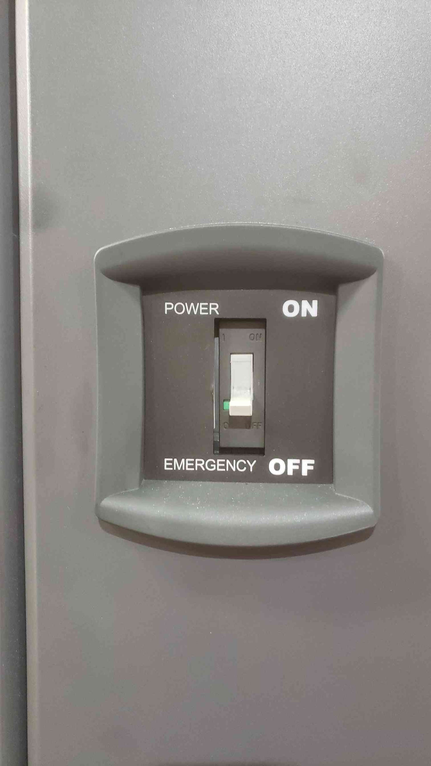 Liebert 20 Ton 460V 3PH CRAC Air Cooled R407C DS070A DA0EI639S 2010 (SKU: 111201)