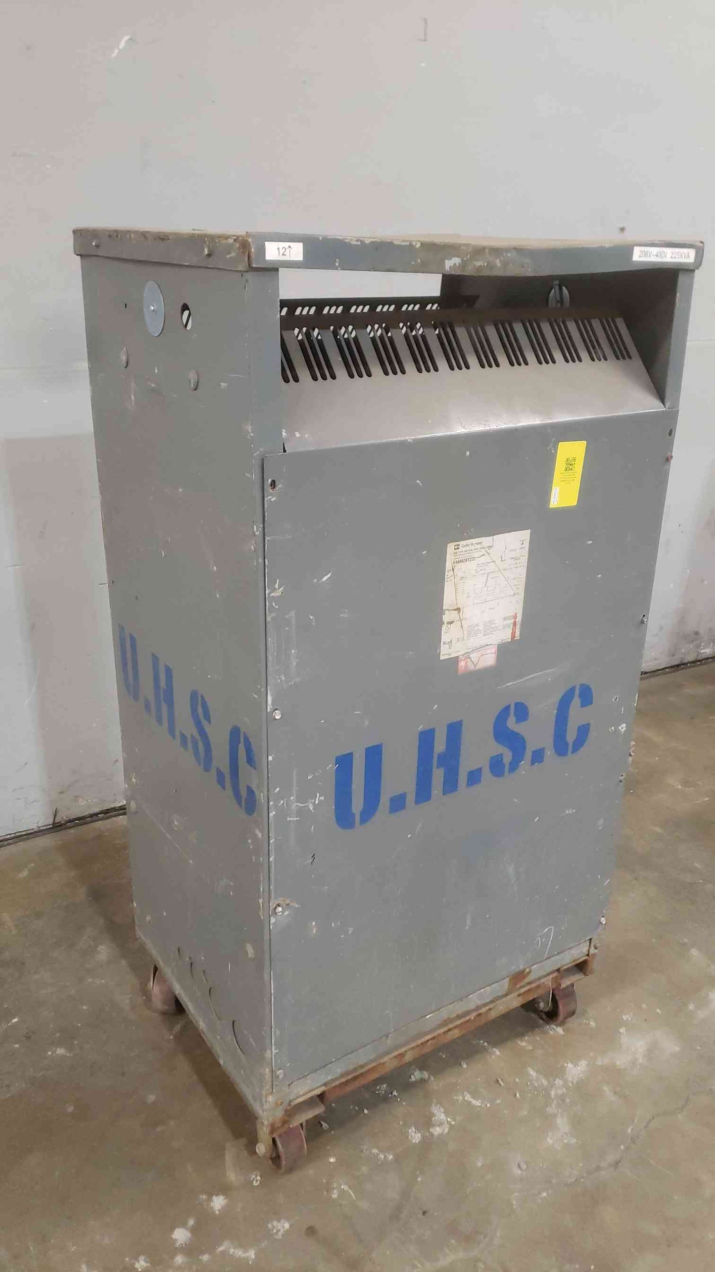 Cutler-Hammer 225KVA 480v x 208Y/120v 3PH Dry Transformer V48M28T22L (SKU: 111376)