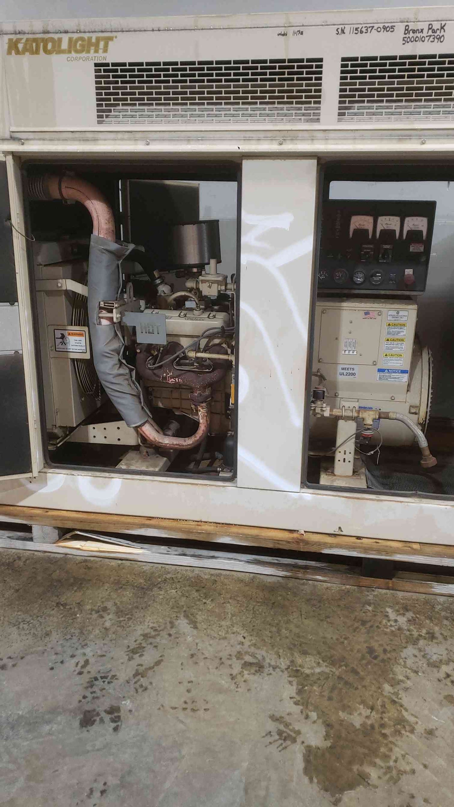 30KW KATOLIGHT 3PH Nat Gas LP Generator N30FPG4 312Hrs TESTED (SKU: 111465)