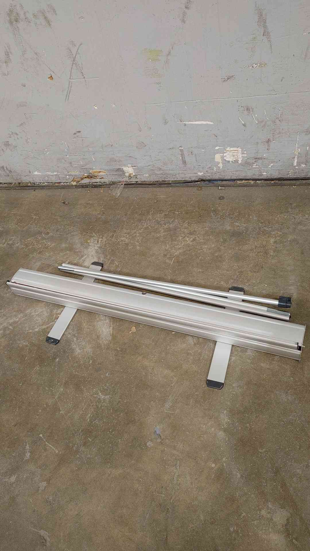 Sty10 Retractable Roll Up Banner Stand(SKU: 111595)