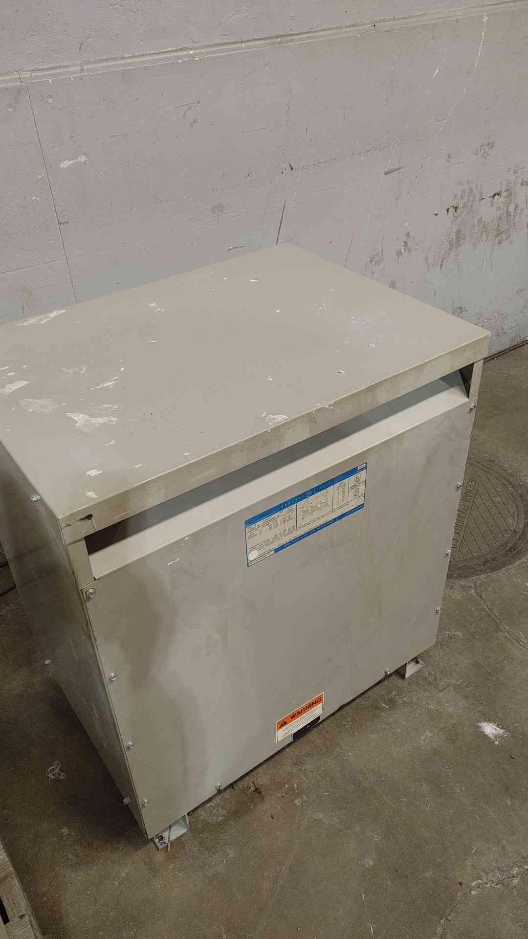 GE 75KVA 480v x 208/120v 3PH Transformer 9T23B3874 (SKU: 111969)