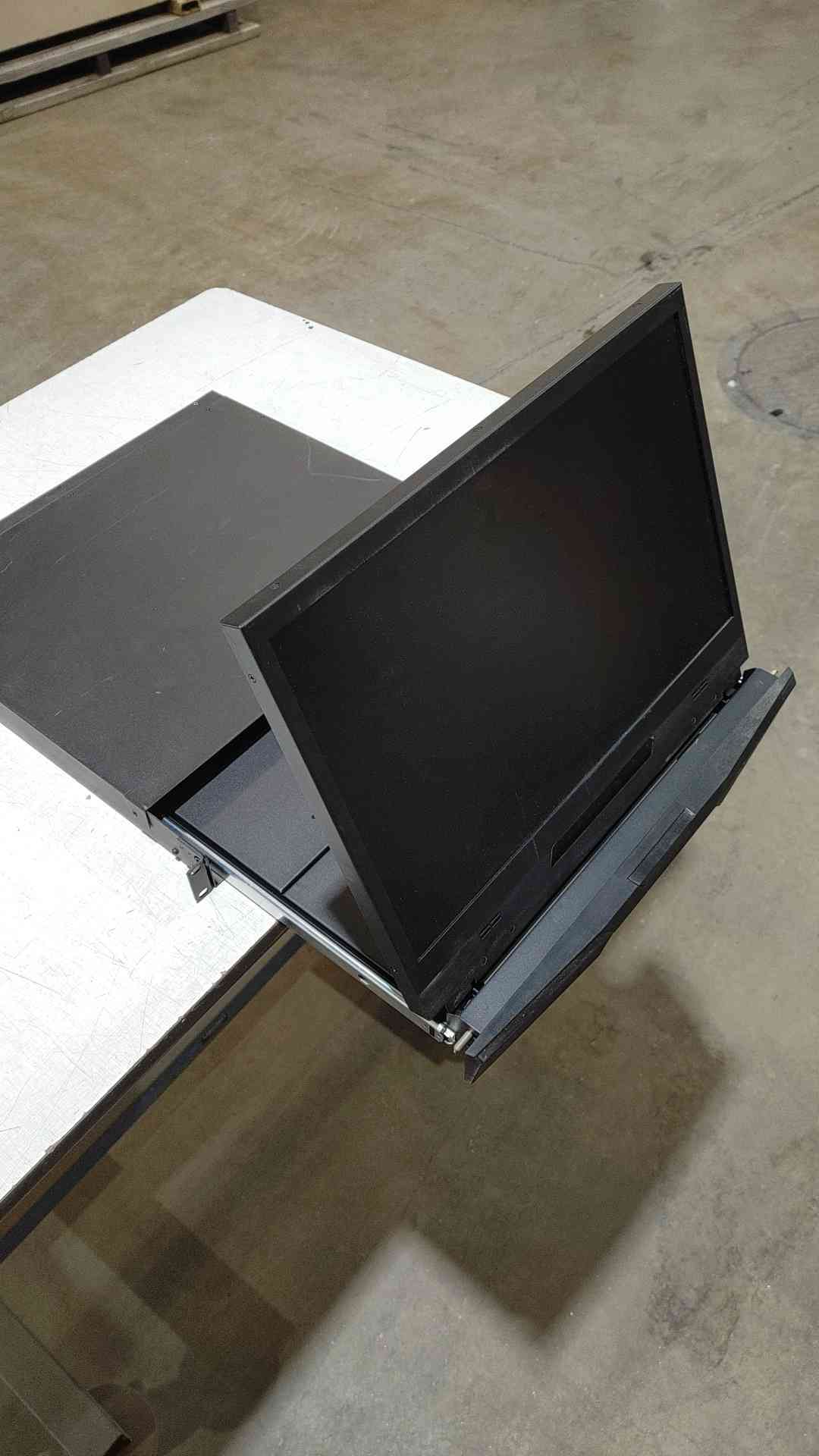 RP-W119 1U 19" Widescreen LCD Monitor Drawer(SKU: 112080)