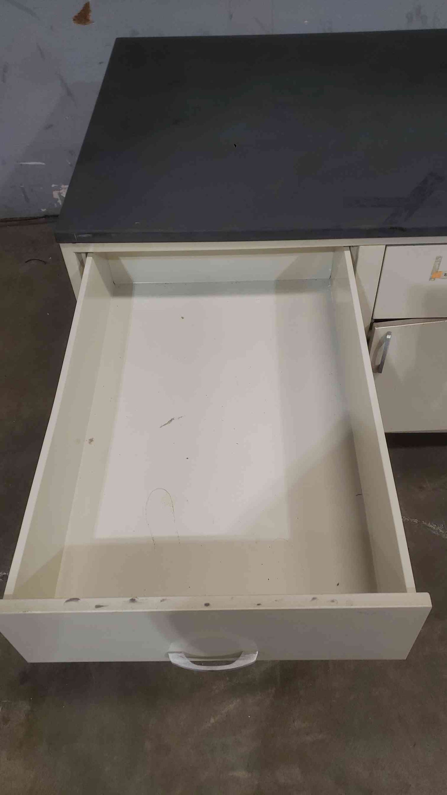 4' Kewaunee Sitting Height Rolling Lab Desk W/ 4 Drawers 1 Door (SKU: 112101)