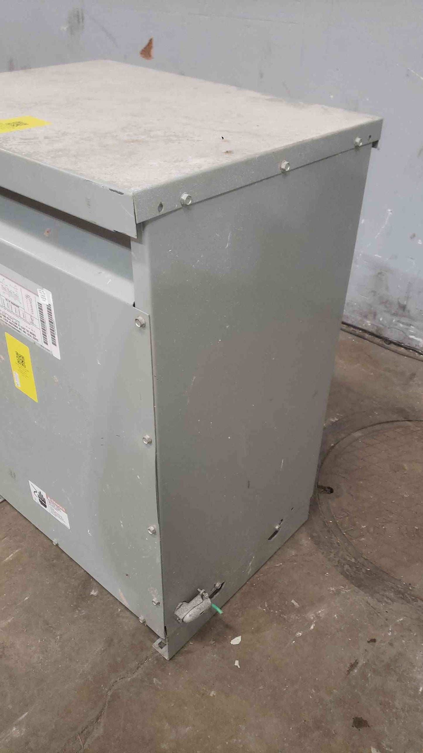 45KVA GE 480v x 208Y/120 3PH Transformer 9T23B3873 (SKU: 112174)