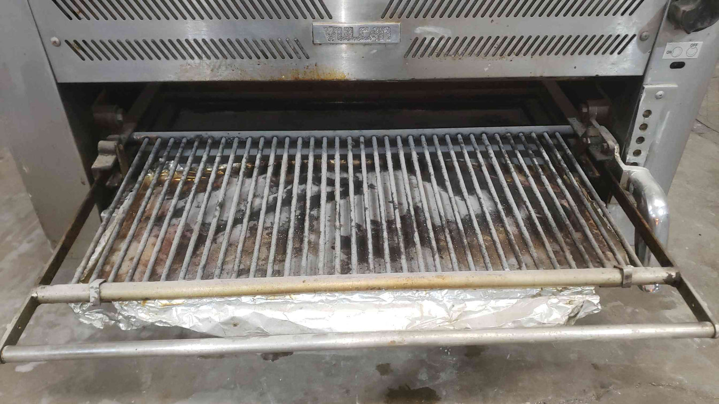 Vulcan Salamander Nat Gas Broiler (SKU: 112254)