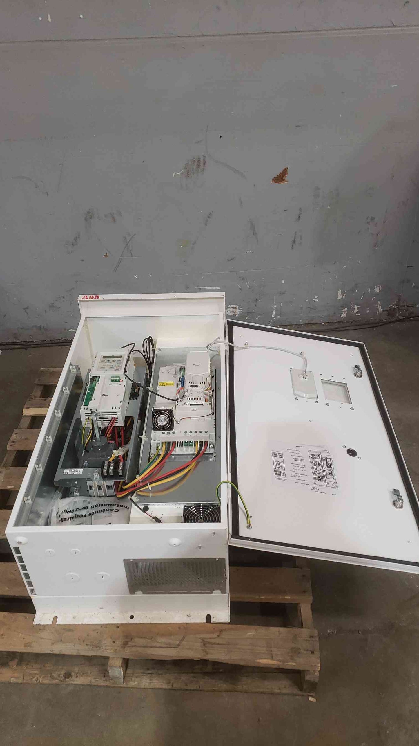 ABB ACH580-01 VFD Drive in Enclosure (SKU: 112303)
