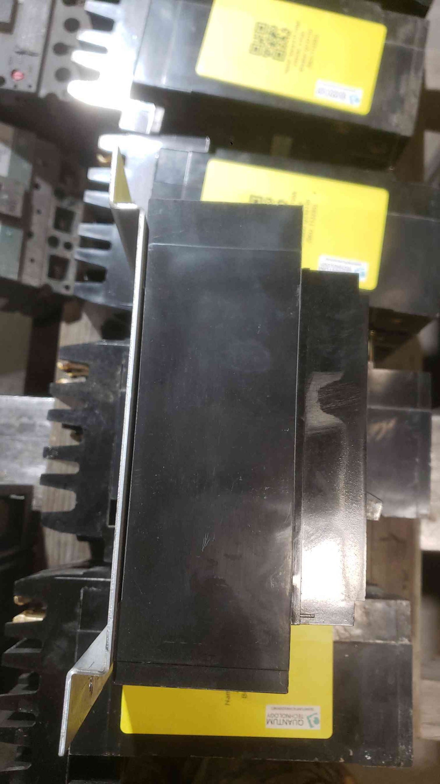 Square D 225A 240VAC 3 Pole Breaker Q2L3225 (SKU: 112289)